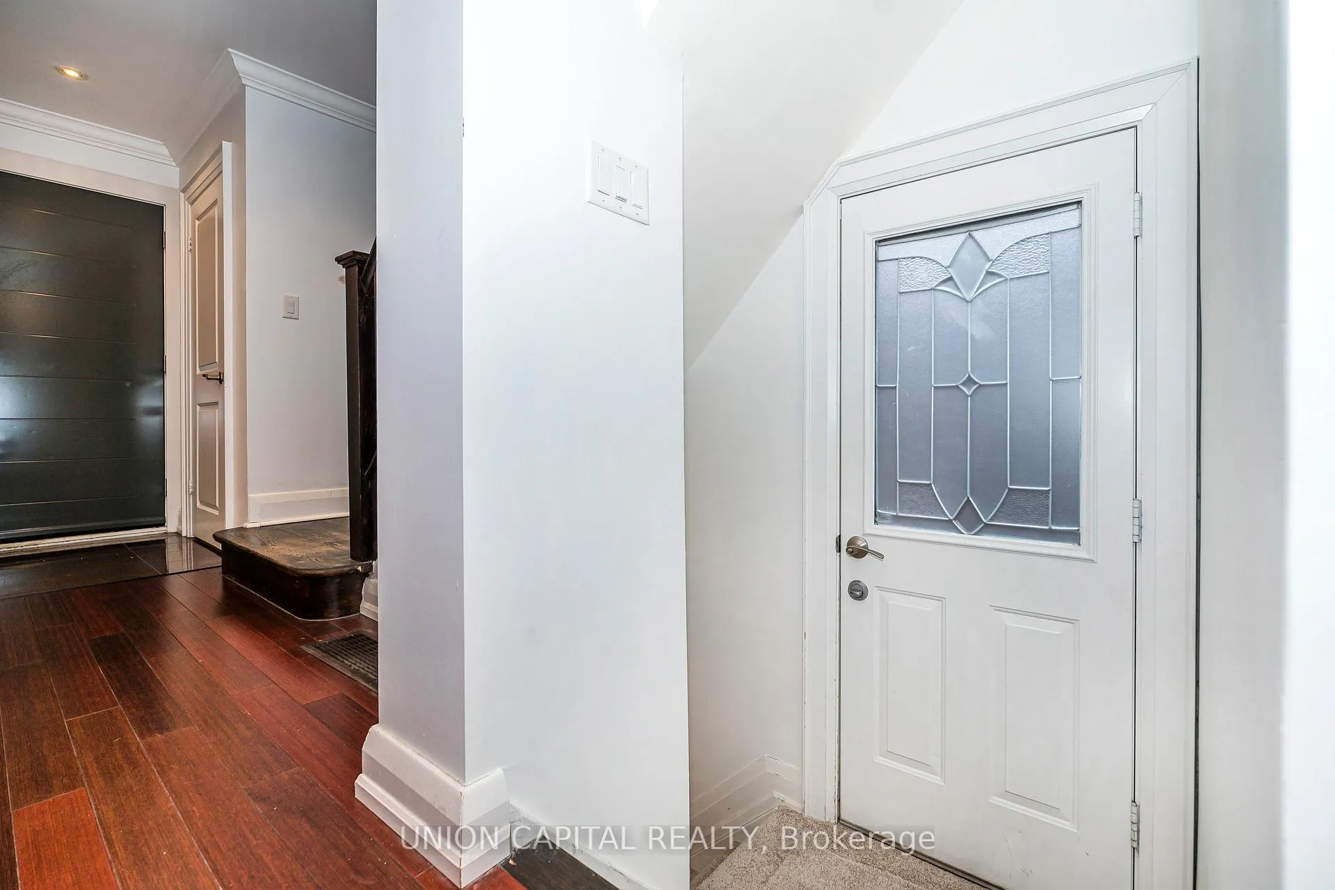 Photo 38 of 54 Glenside Avenue, Toronto, Greenwood-Coxwell — HOMEH