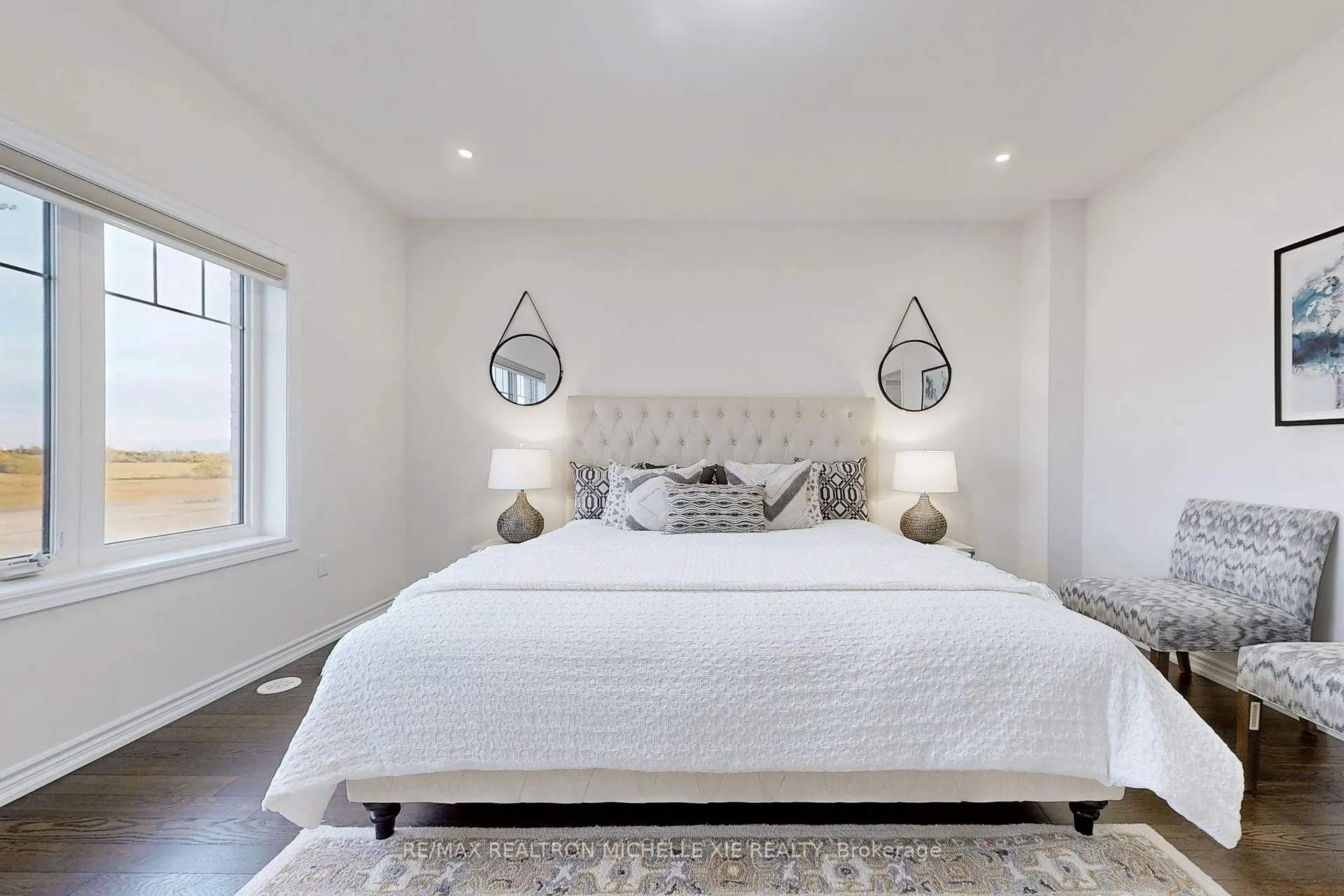 Photo 17 of 37 Isabella Peach Drive, Markham, Victoria Square — HOMEH