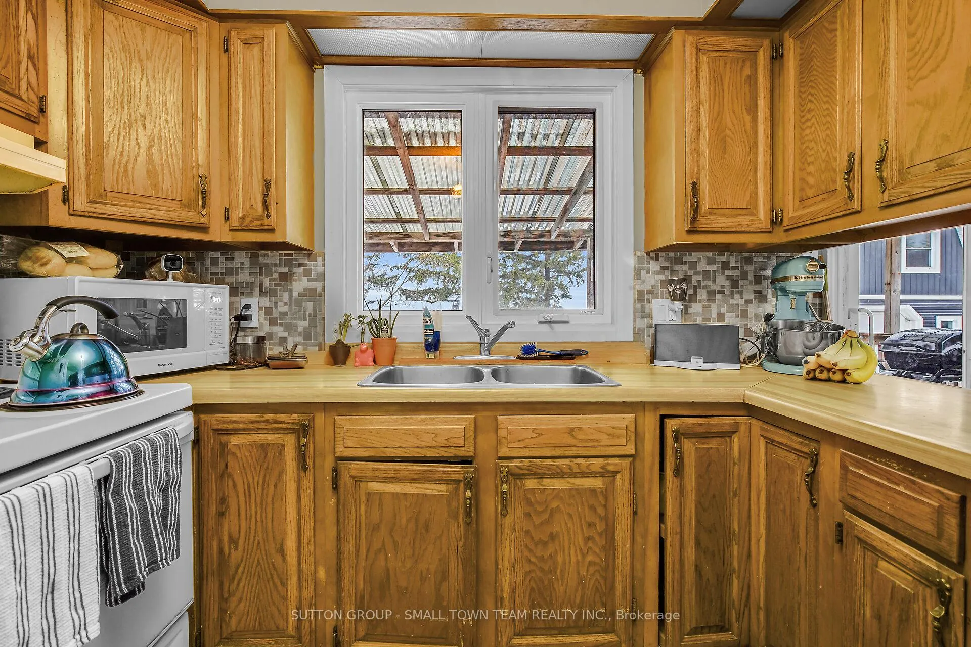 Photo 10 of 69897 Goshen Line, South Huron, Stephen — HOMEH