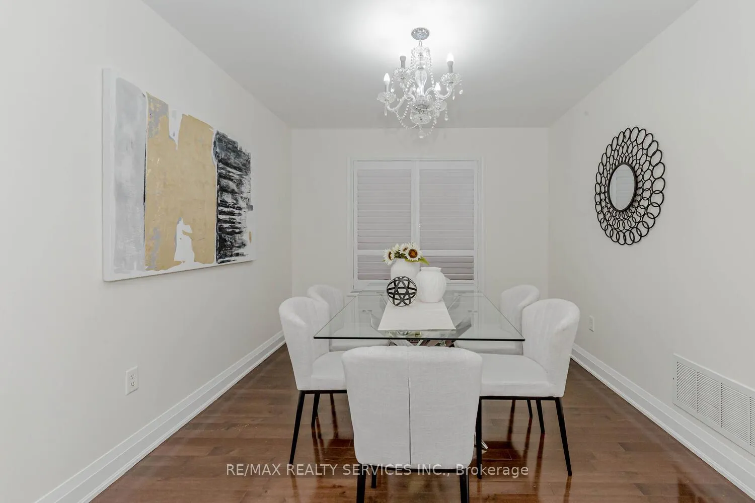 Photo 10 of 12 Benmore Crescent, Brampton, Vales of Castlemore — HOMEH