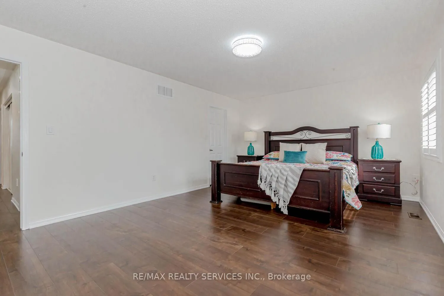 Photo 21 of 12 Benmore Crescent, Brampton, Vales of Castlemore — HOMEH