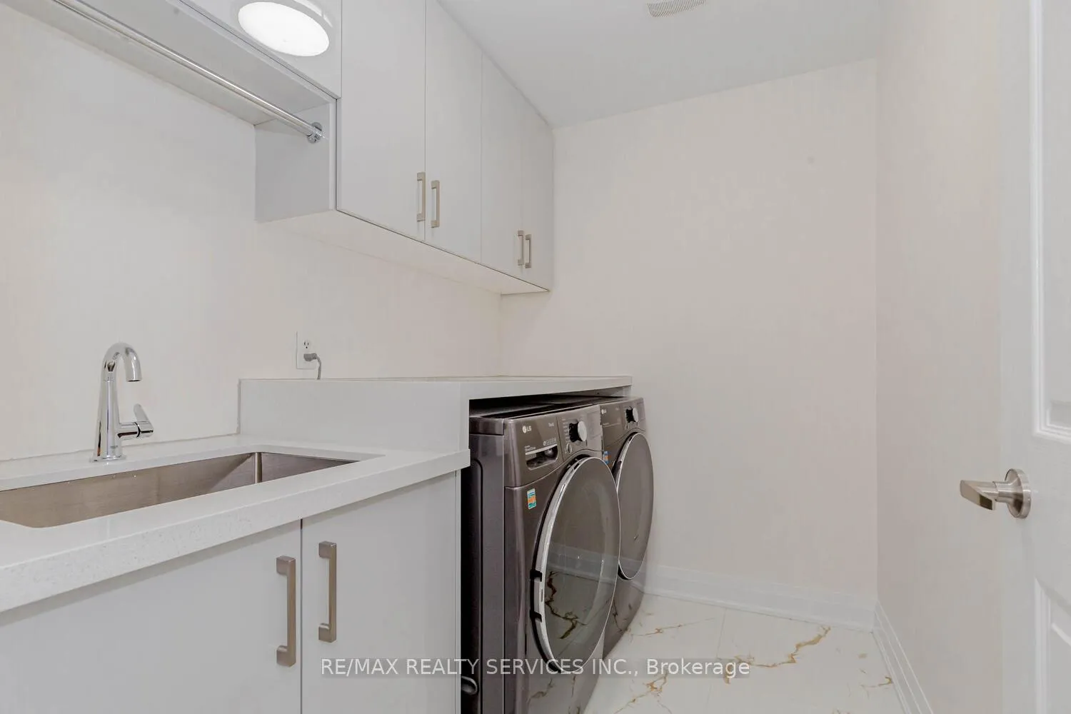 Photo 28 of 12 Benmore Crescent, Brampton, Vales of Castlemore — HOMEH