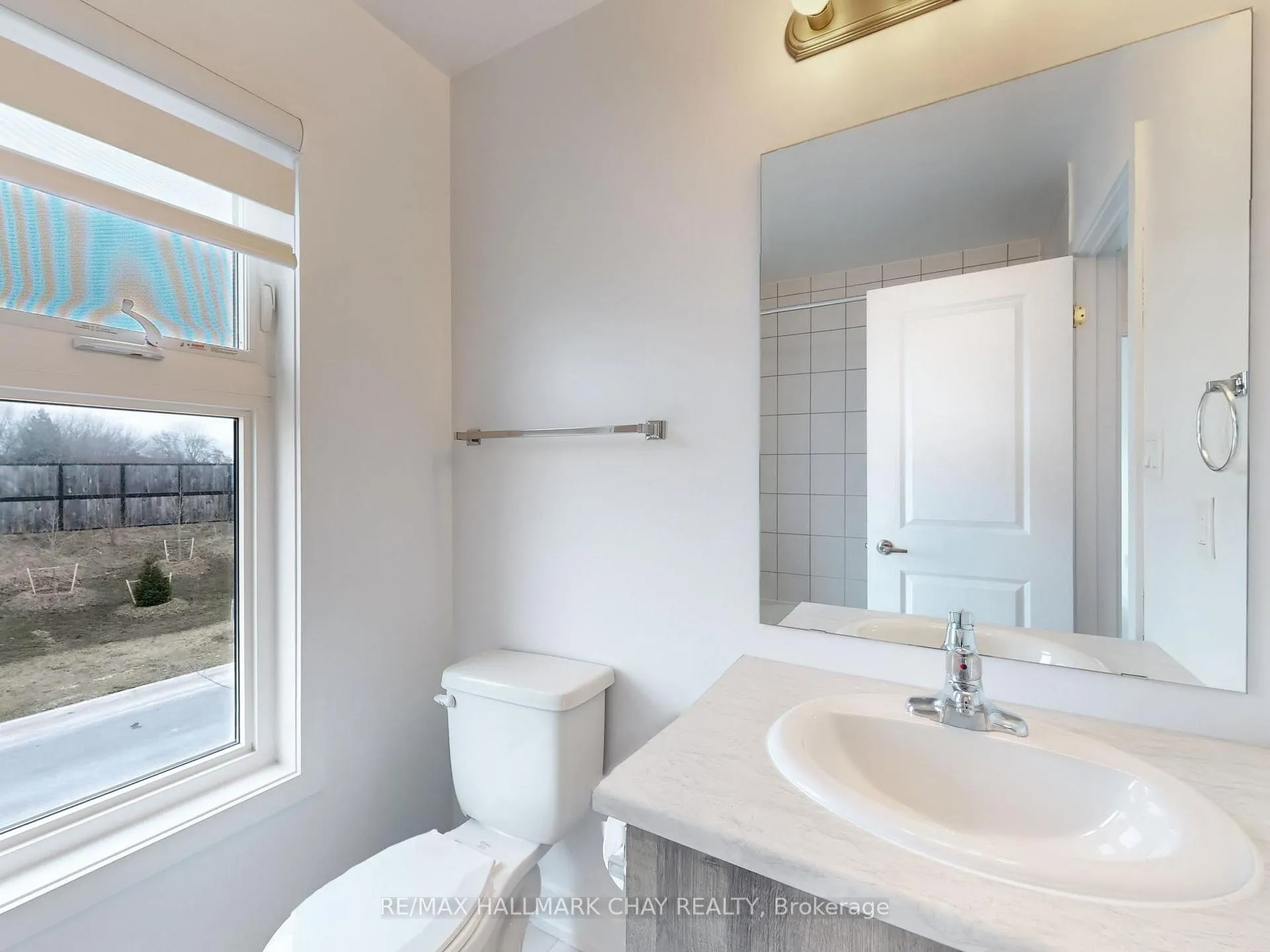 Photo 38 of 2 South Park Lane, Barrie, Painswick South — HOMEH
