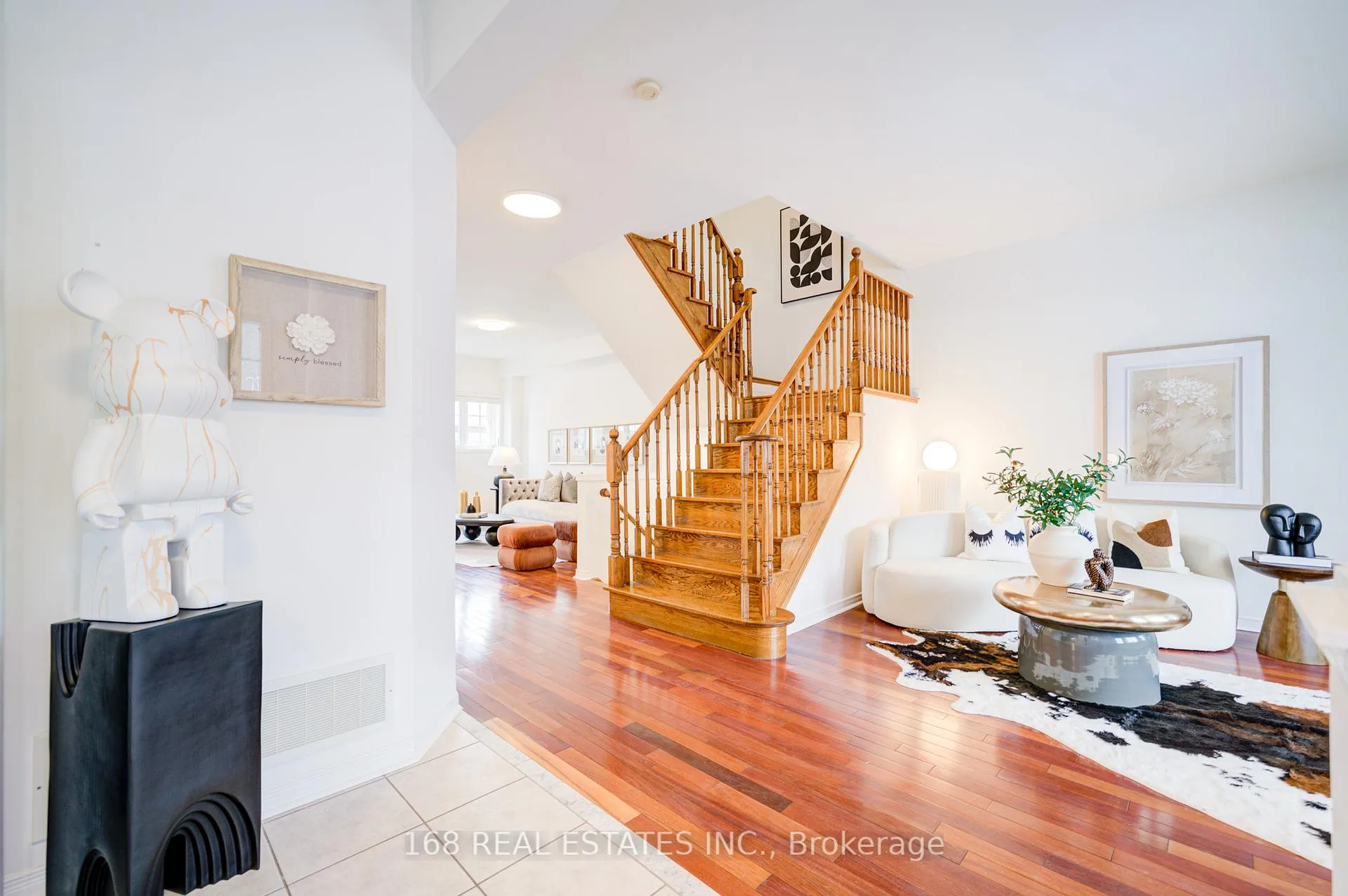 Photo 2 of 841 Bur Oak Avenue, Markham, Wismer — HOMEH