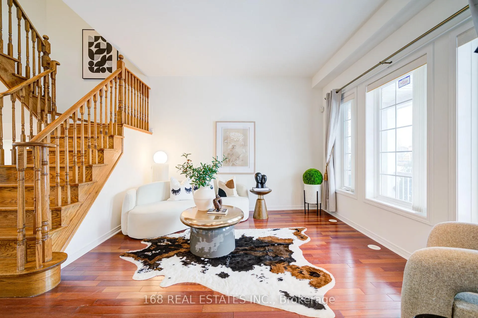 Photo 4 of 841 Bur Oak Avenue, Markham, Wismer — HOMEH