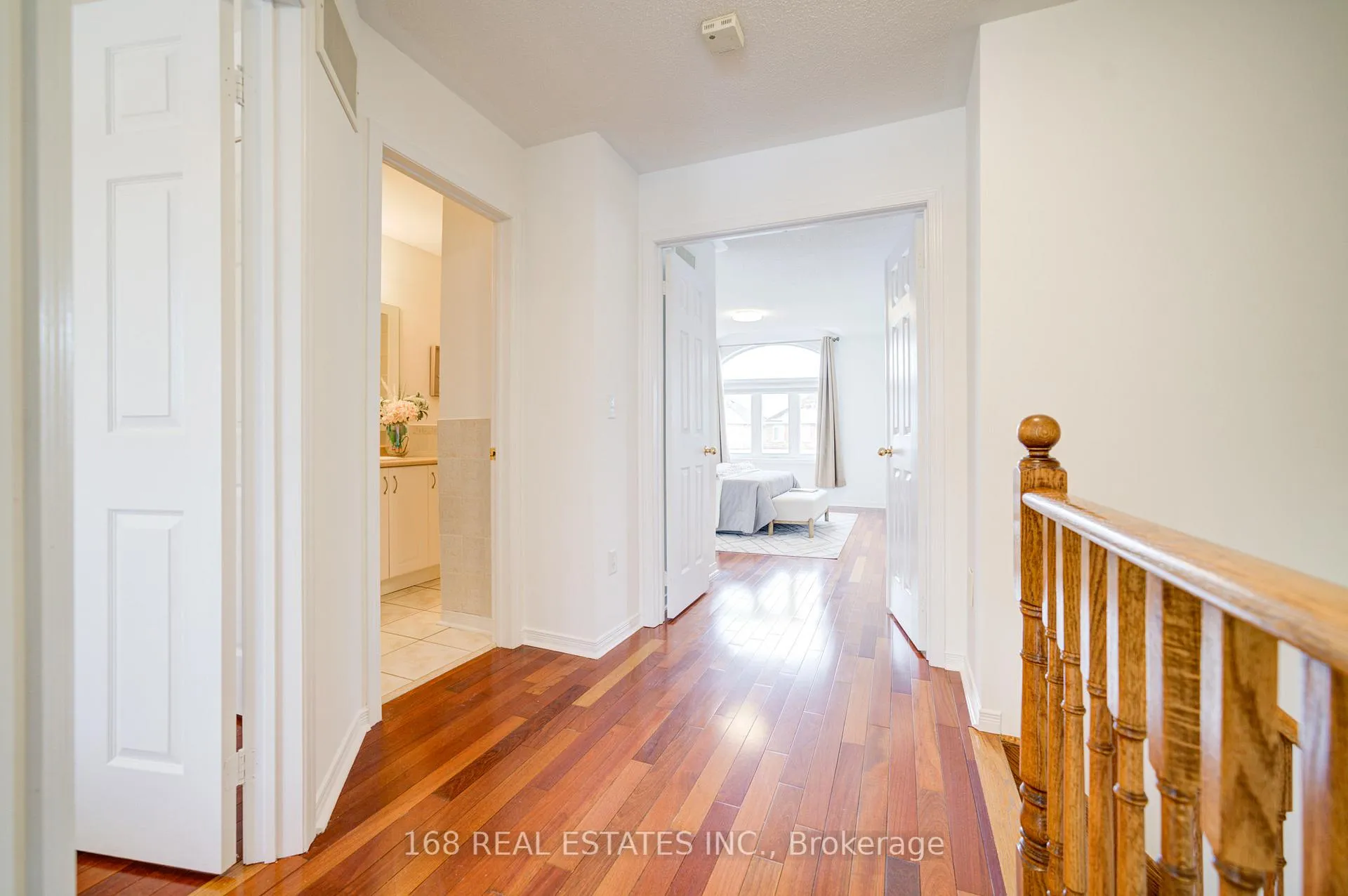 Photo 12 of 841 Bur Oak Avenue, Markham, Wismer — HOMEH