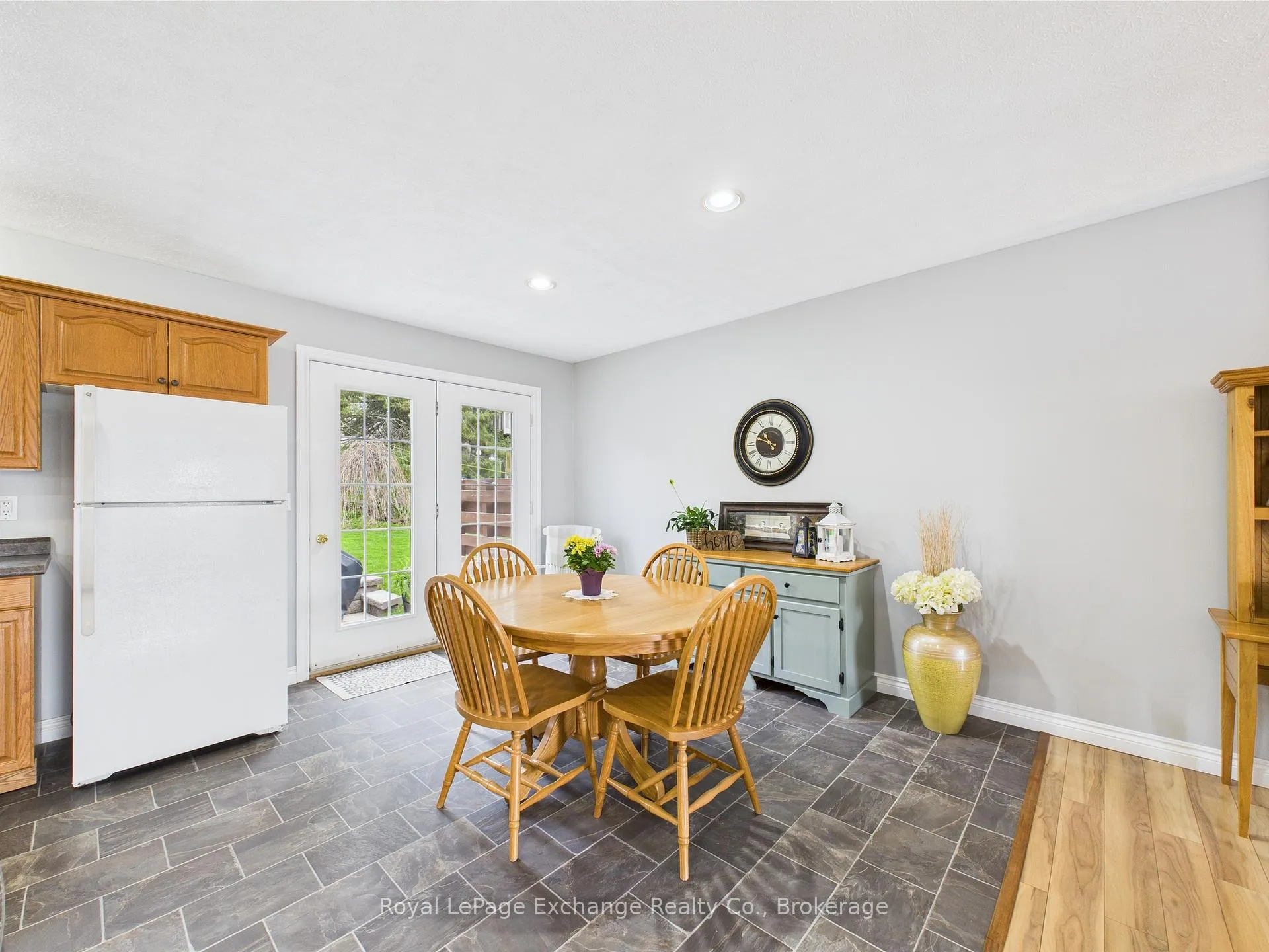 Photo 9 of 168 Park Drive, North Huron, Wingham — HOMEH
