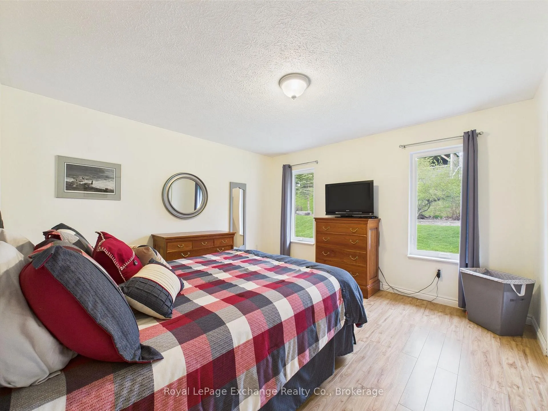 Photo 17 of 168 Park Drive, North Huron, Wingham — HOMEH