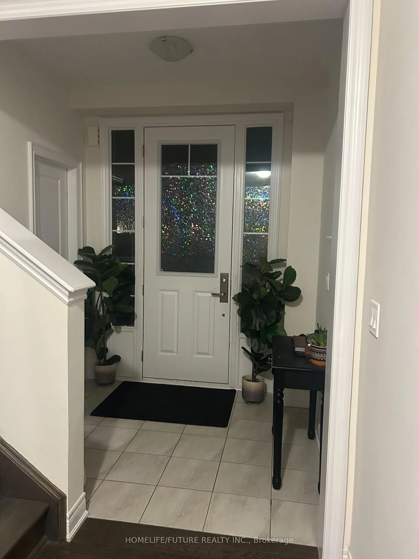Photo 3 of 102 Wamsley Crescent, Clarington, Bowmanville — HOMEH