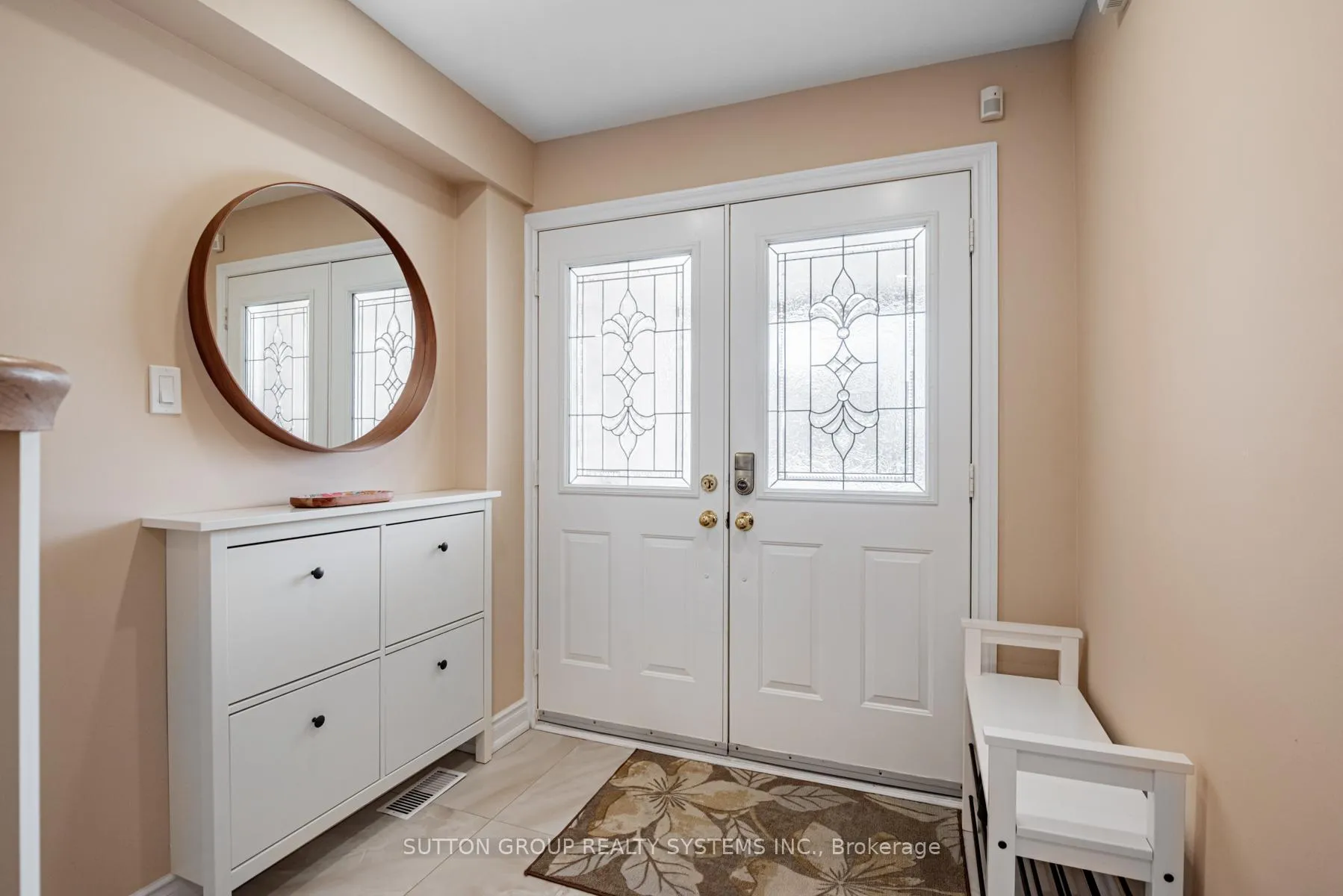 Photo 2 of 54 Benjamin Hood Crescent, Vaughan, Patterson — HOMEH