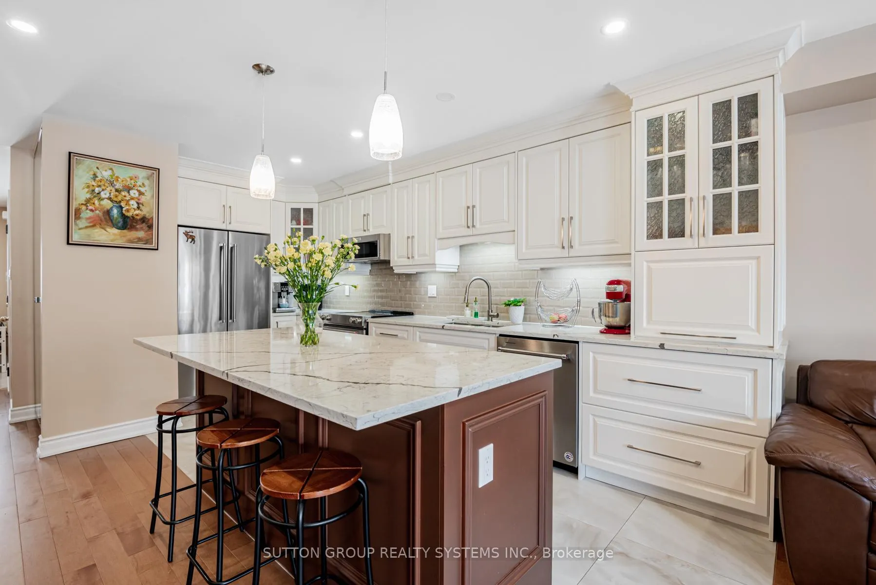 Photo 5 of 54 Benjamin Hood Crescent, Vaughan, Patterson — HOMEH