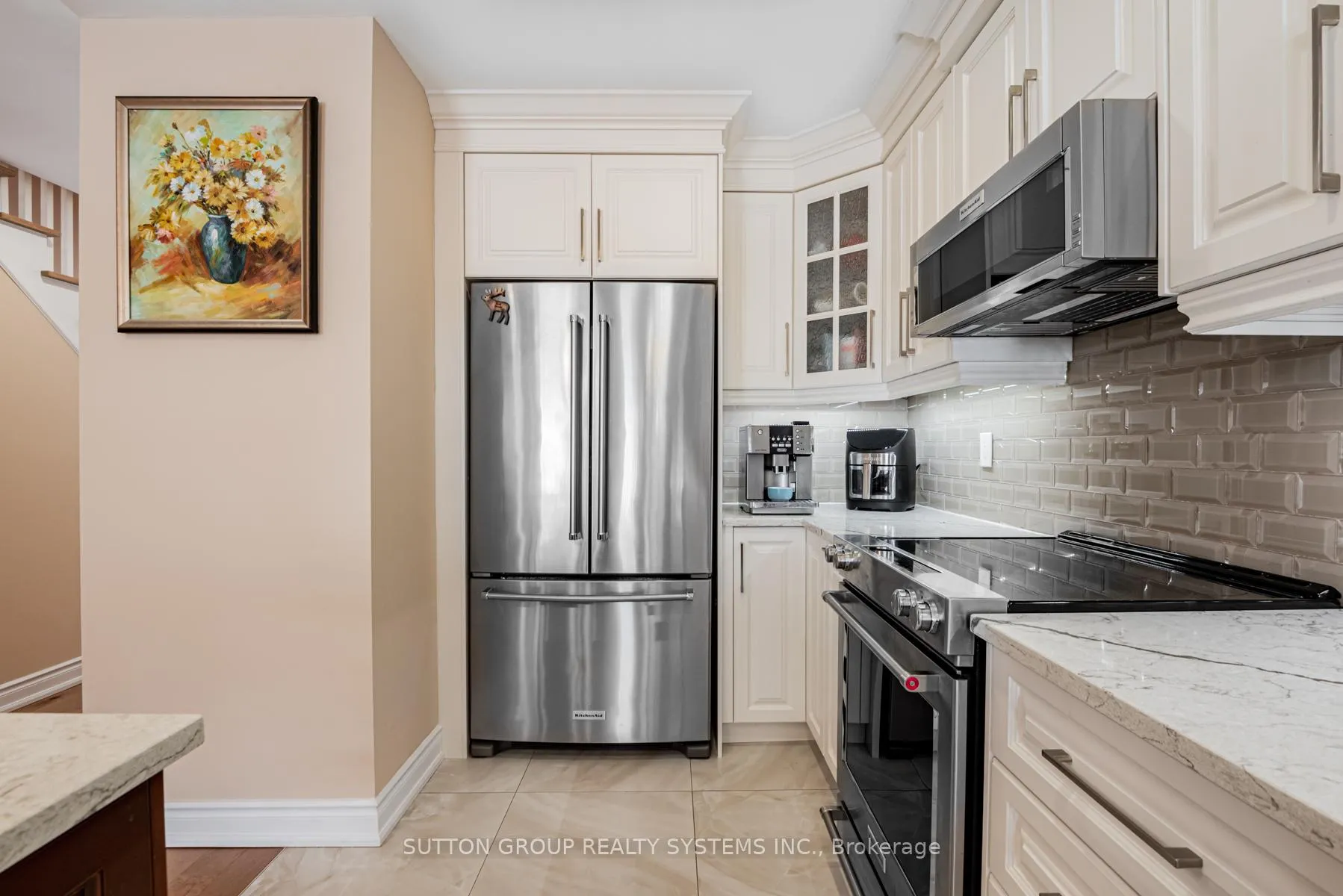 Photo 10 of 54 Benjamin Hood Crescent, Vaughan, Patterson — HOMEH