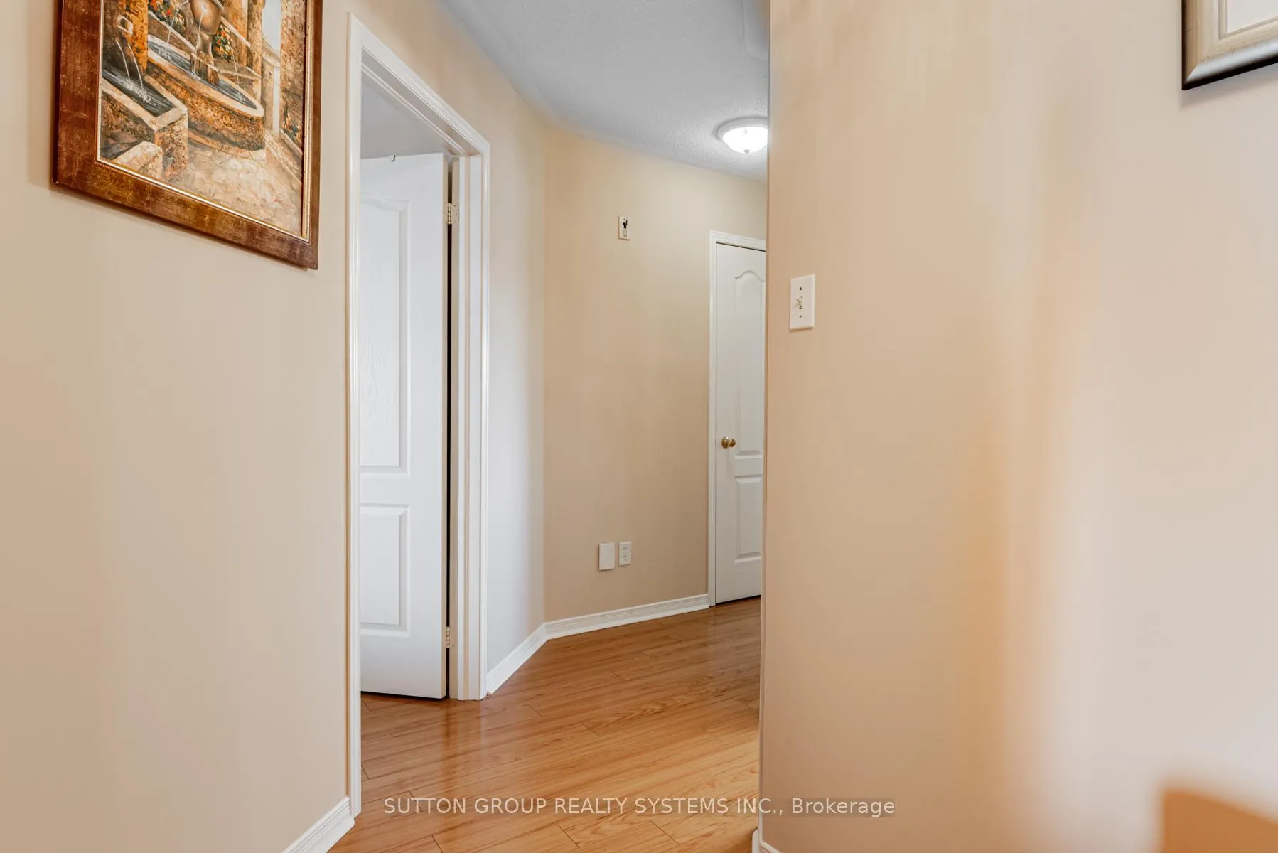 Photo 19 of 54 Benjamin Hood Crescent, Vaughan, Patterson — HOMEH