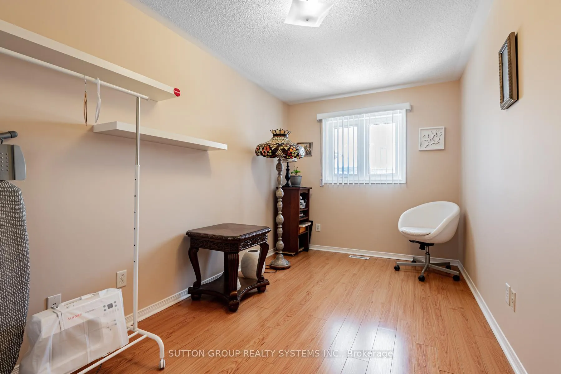 Photo 25 of 54 Benjamin Hood Crescent, Vaughan, Patterson — HOMEH