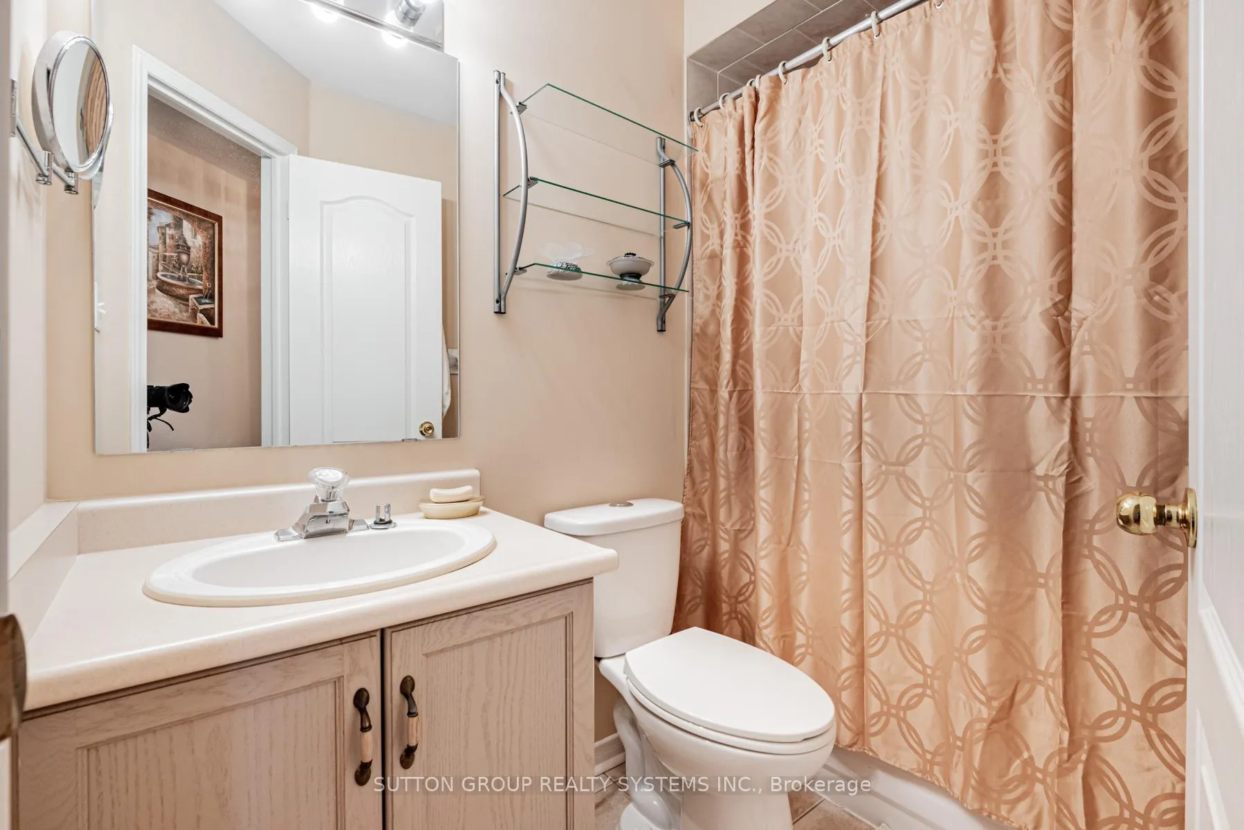 Photo 29 of 54 Benjamin Hood Crescent, Vaughan, Patterson — HOMEH