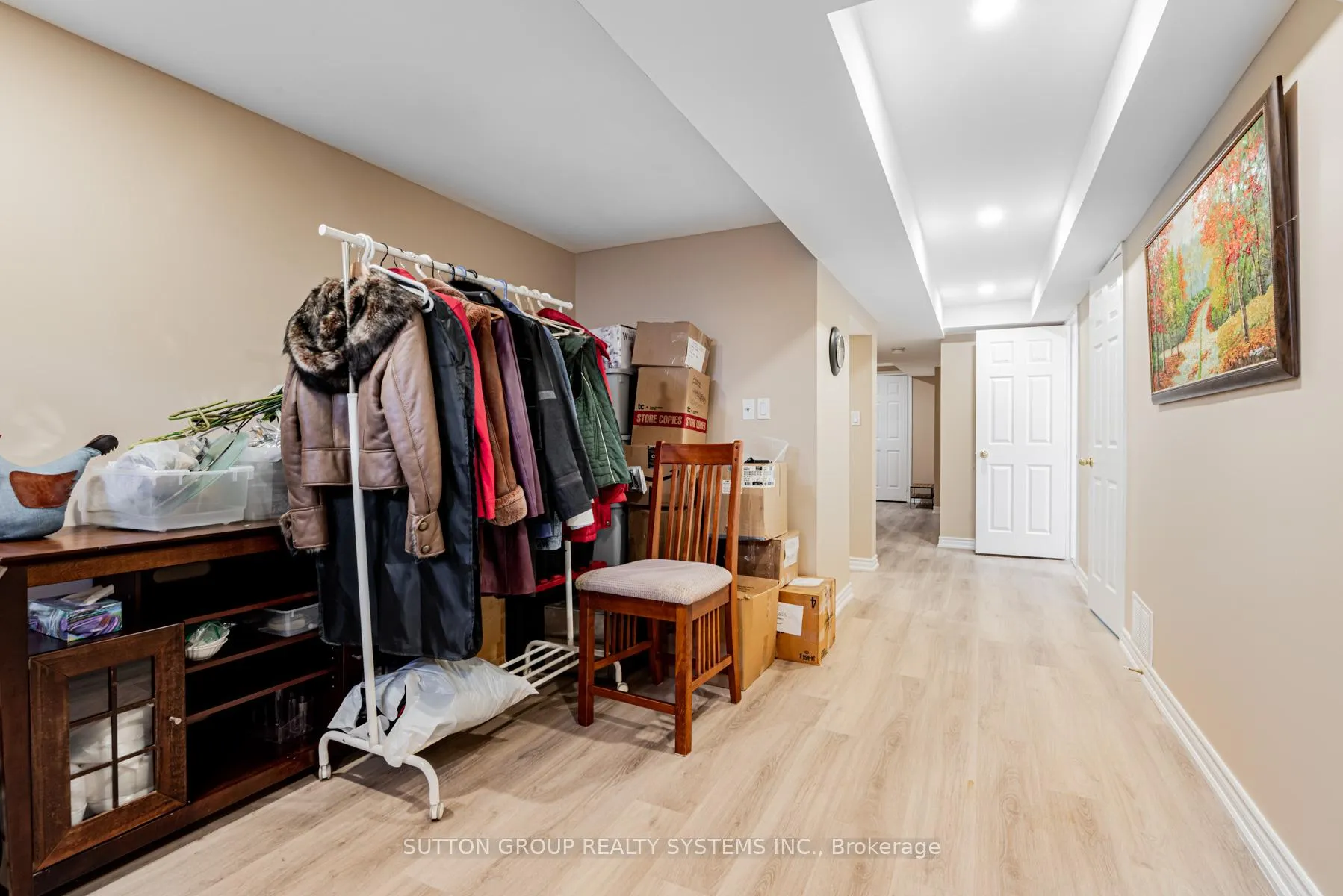 Photo 37 of 54 Benjamin Hood Crescent, Vaughan, Patterson — HOMEH