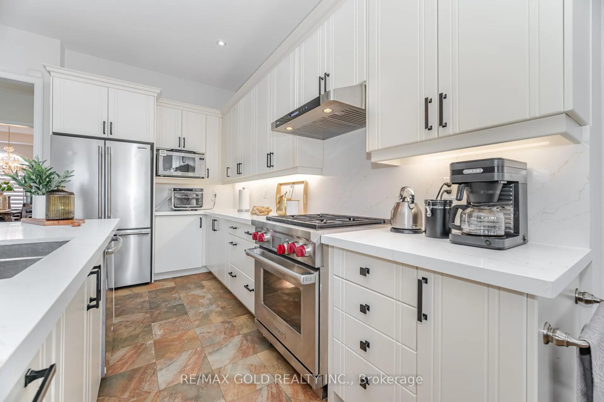 Photo 9 of 10 Vissini Way, Brampton, Bram East — HOMEH