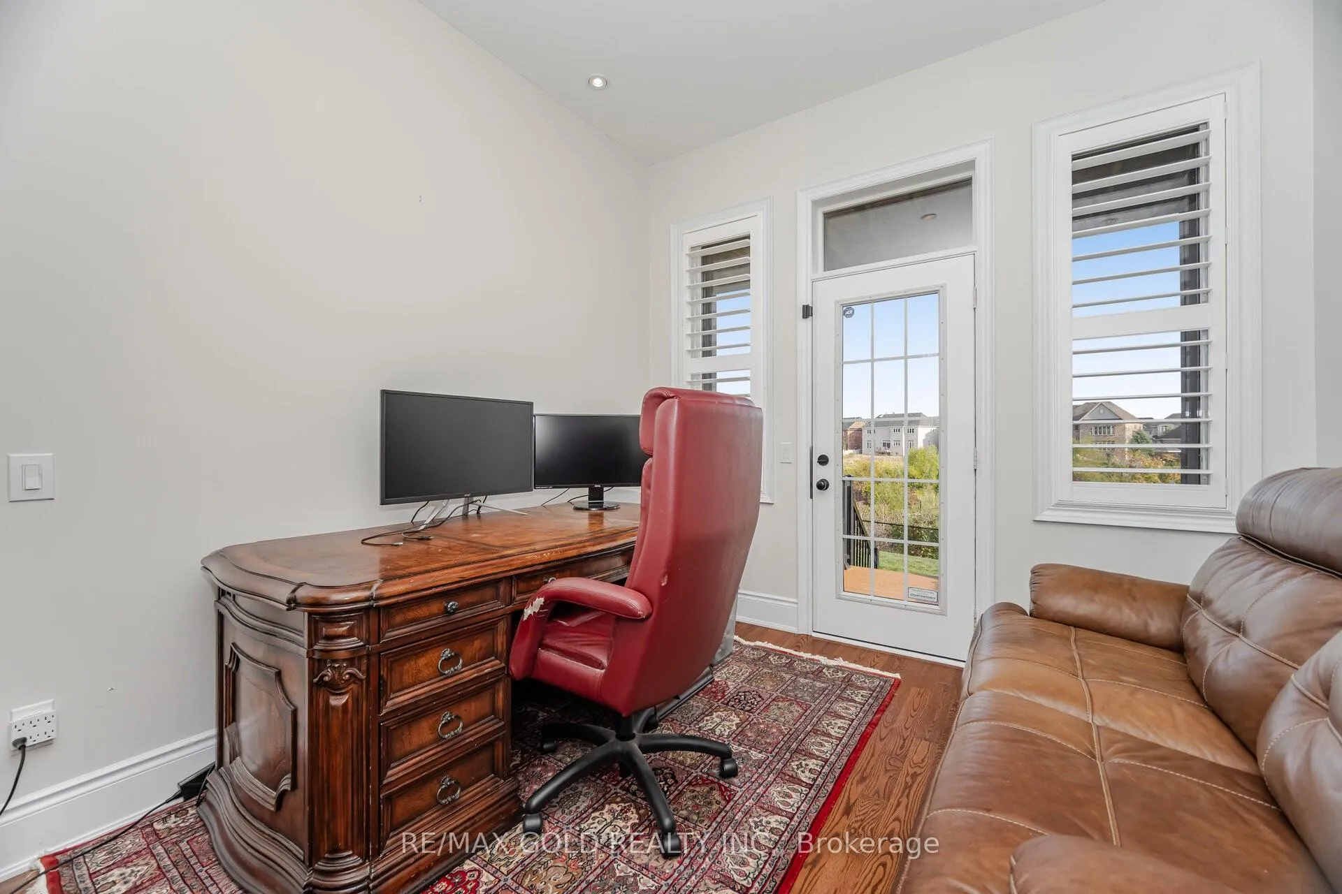 Photo 15 of 10 Vissini Way, Brampton, Bram East — HOMEH