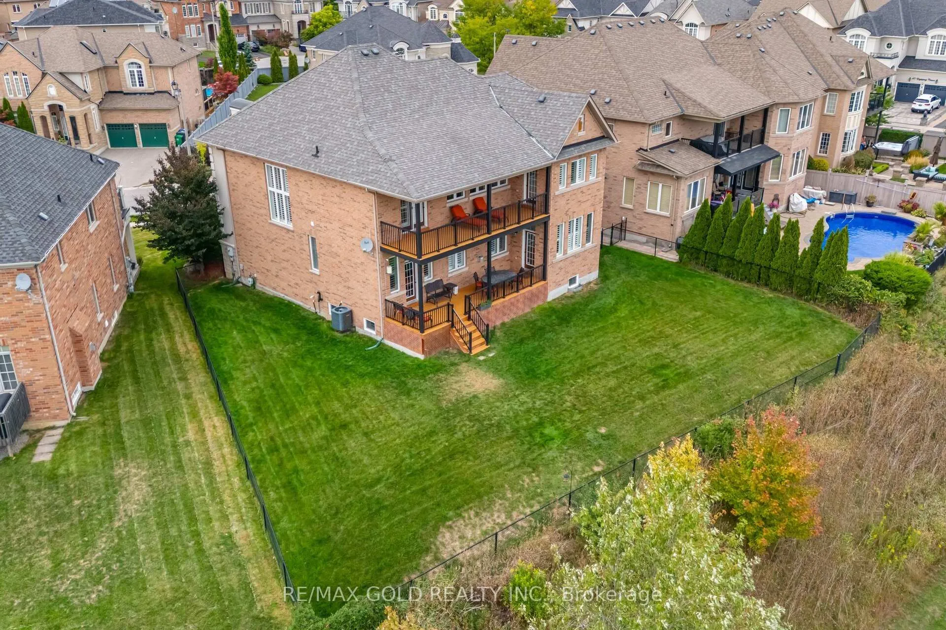 Photo 38 of 10 Vissini Way, Brampton, Bram East — HOMEH
