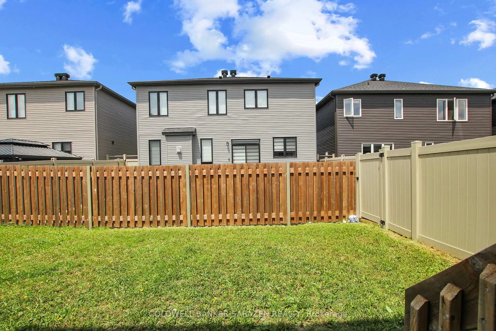 Photo 35 of 70 Natare Place, Ottawa, Kanata - Kanata Lakes/Heritage Hills — HOMEH