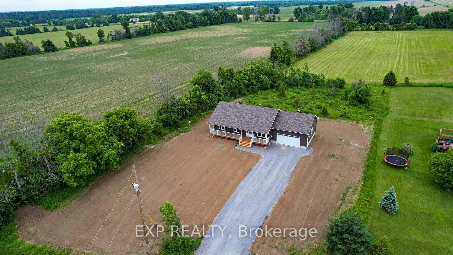 Photo 3 of 315 Pitt Road, Edwardsburgh/Cardinal, Edwardsburgh/Cardinal Twp — HOMEH