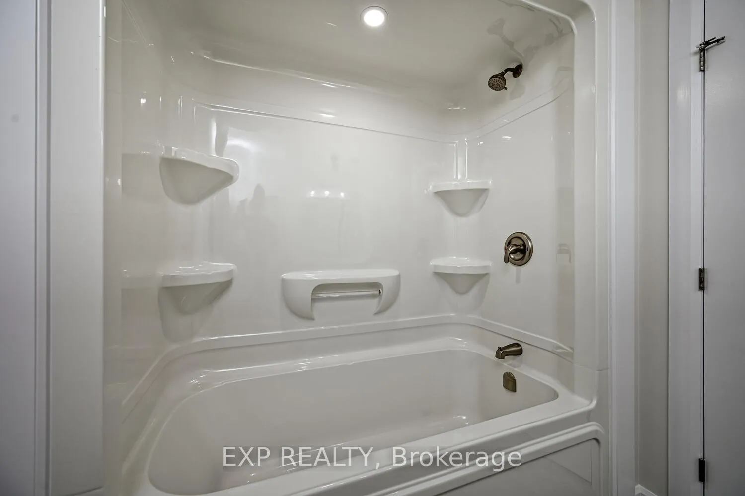 Photo 36 of 315 Pitt Road, Edwardsburgh/Cardinal, Edwardsburgh/Cardinal Twp — HOMEH