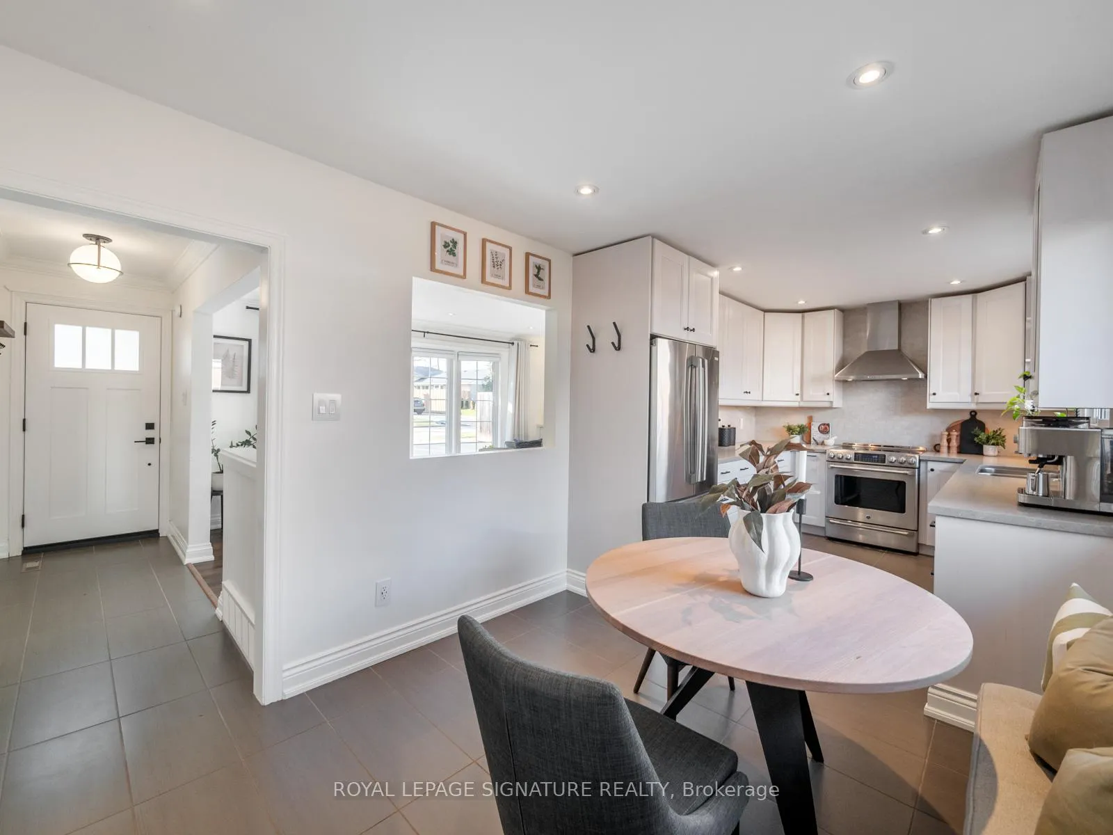 Photo 13 of 283 Hampton Heath Road, Burlington, Appleby — HOMEH