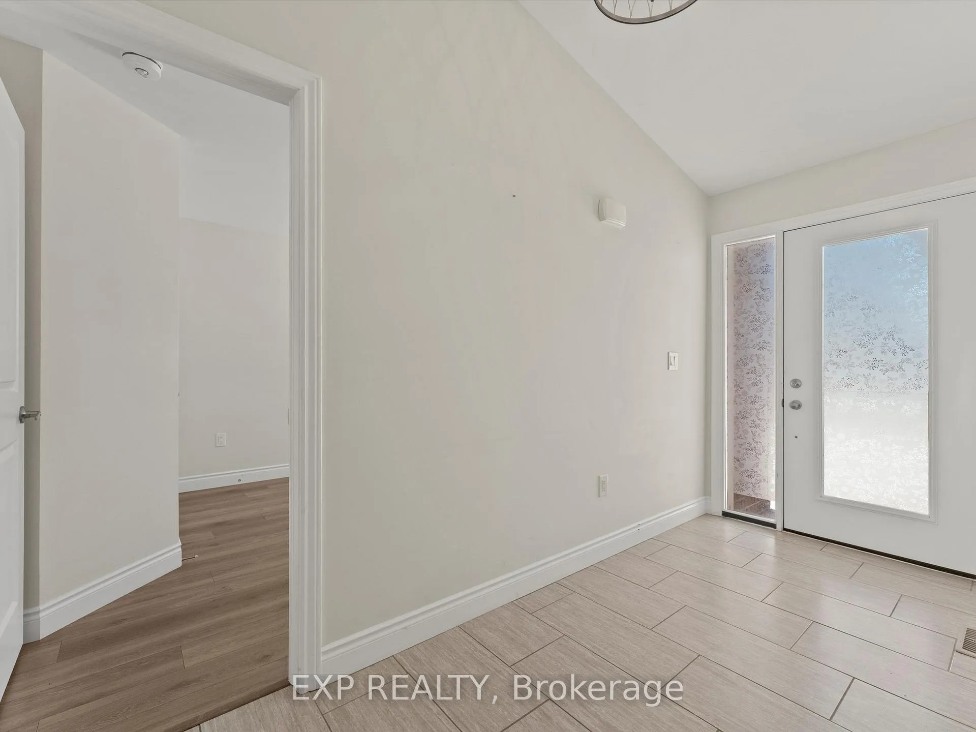 Photo 5 of 2540 Pillette Road, Windsor — HOMEH