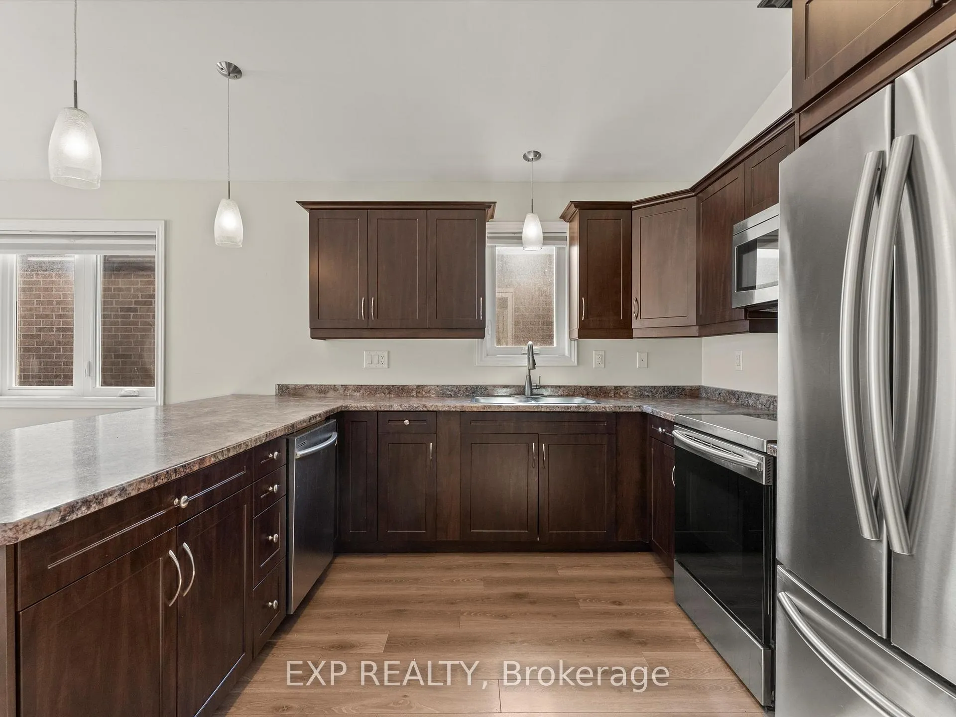 Photo 7 of 2540 Pillette Road, Windsor — HOMEH