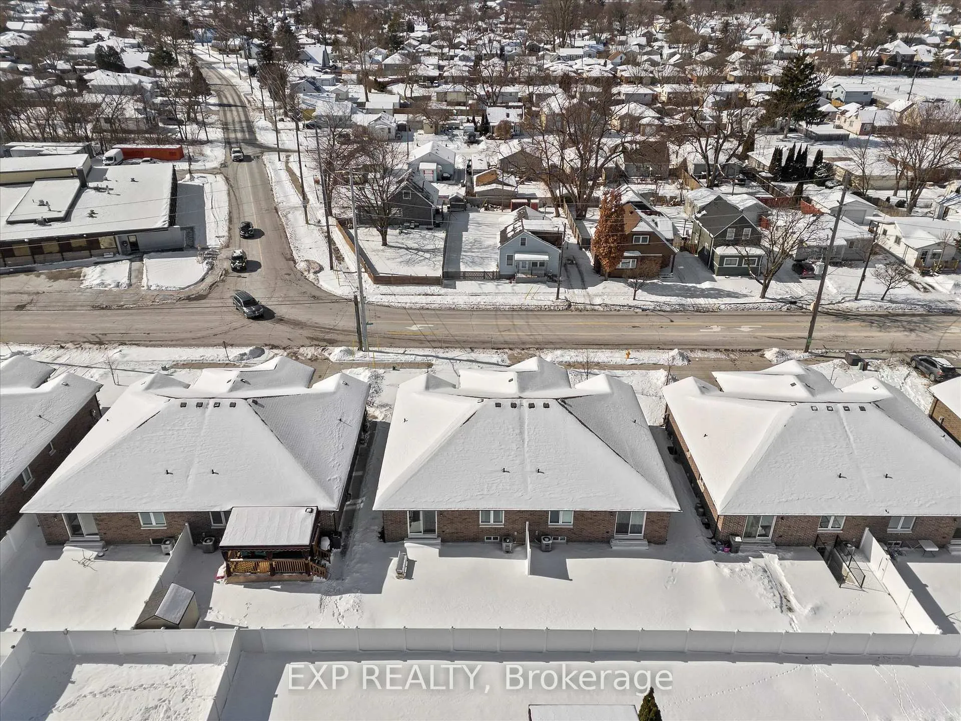 Photo 34 of 2540 Pillette Road, Windsor — HOMEH