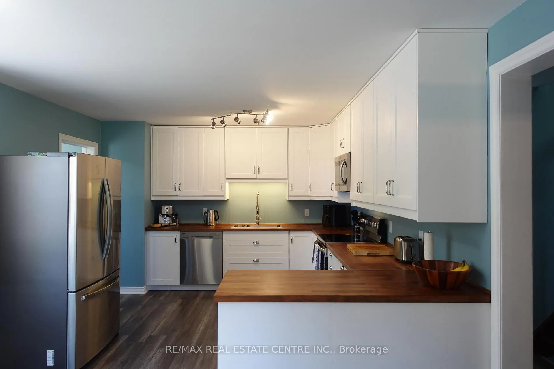 Photo 4 of 373376 6th Line, Amaranth, Rural Amaranth — HOMEH