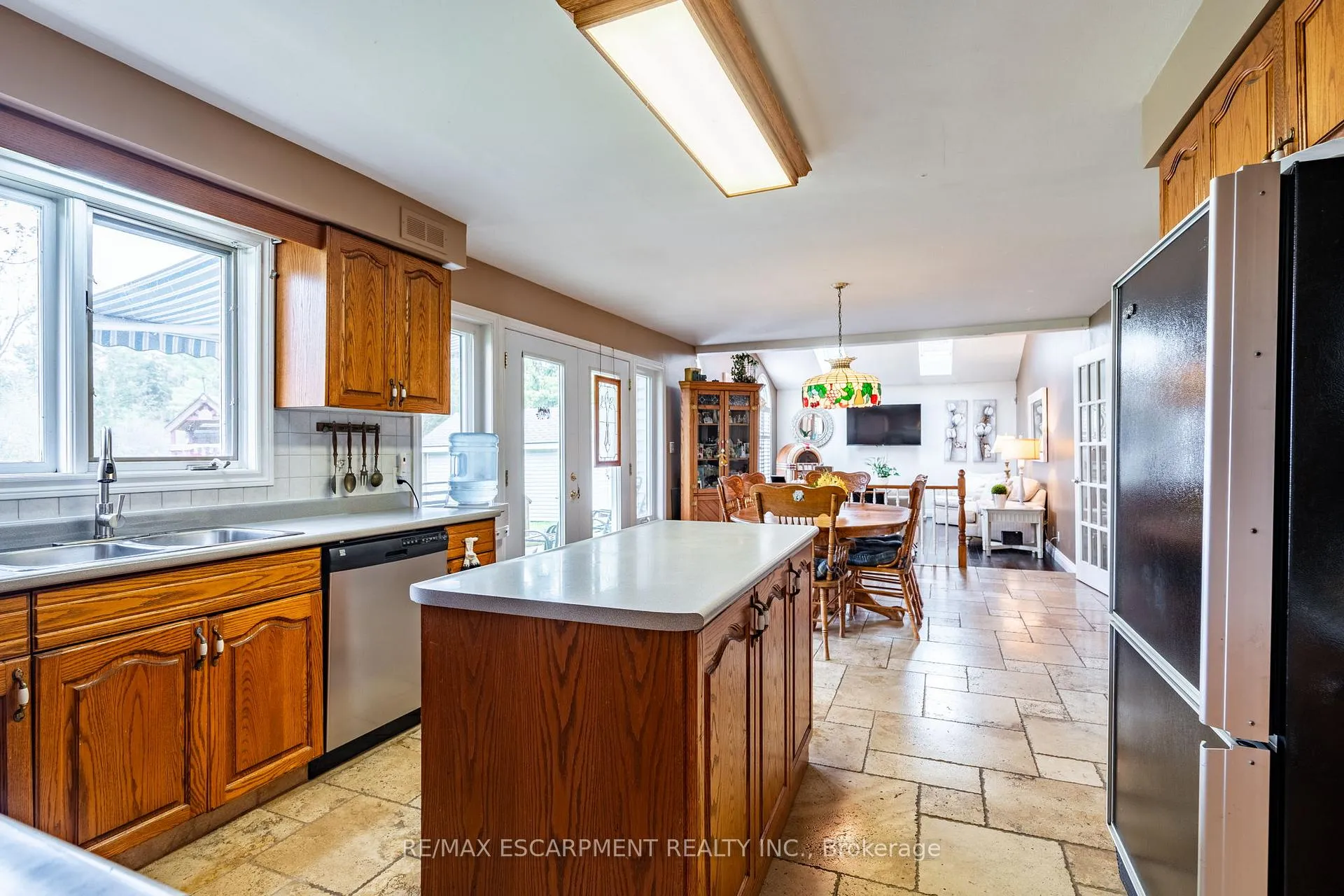 Photo 14 of 248 Hysert Road, Grimsby, Grimsby Escarpment — HOMEH