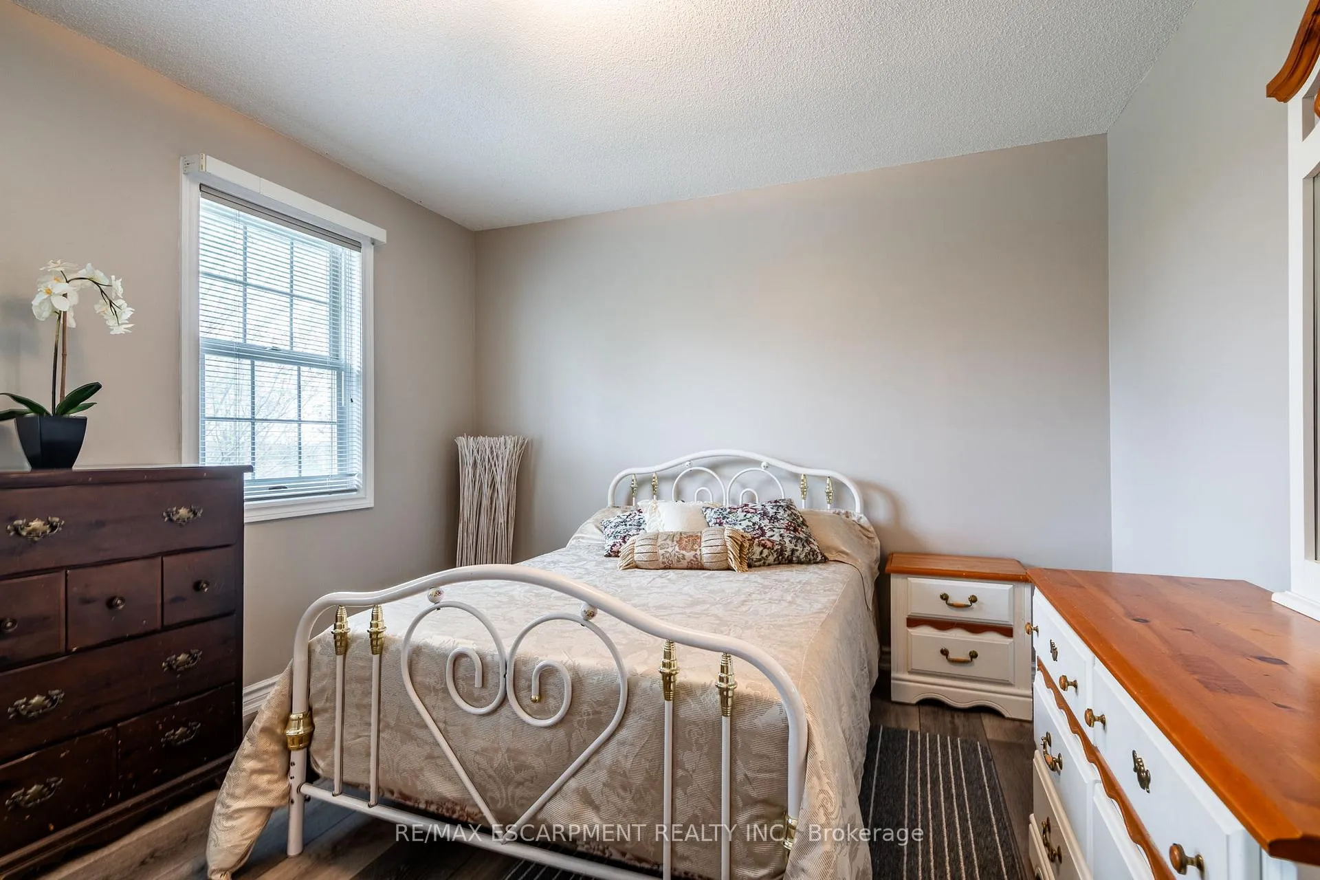 Photo 21 of 248 Hysert Road, Grimsby, Grimsby Escarpment — HOMEH