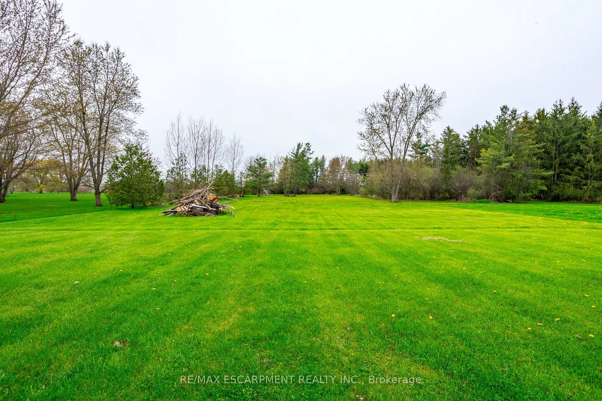 Photo 36 of 248 Hysert Road, Grimsby, Grimsby Escarpment — HOMEH