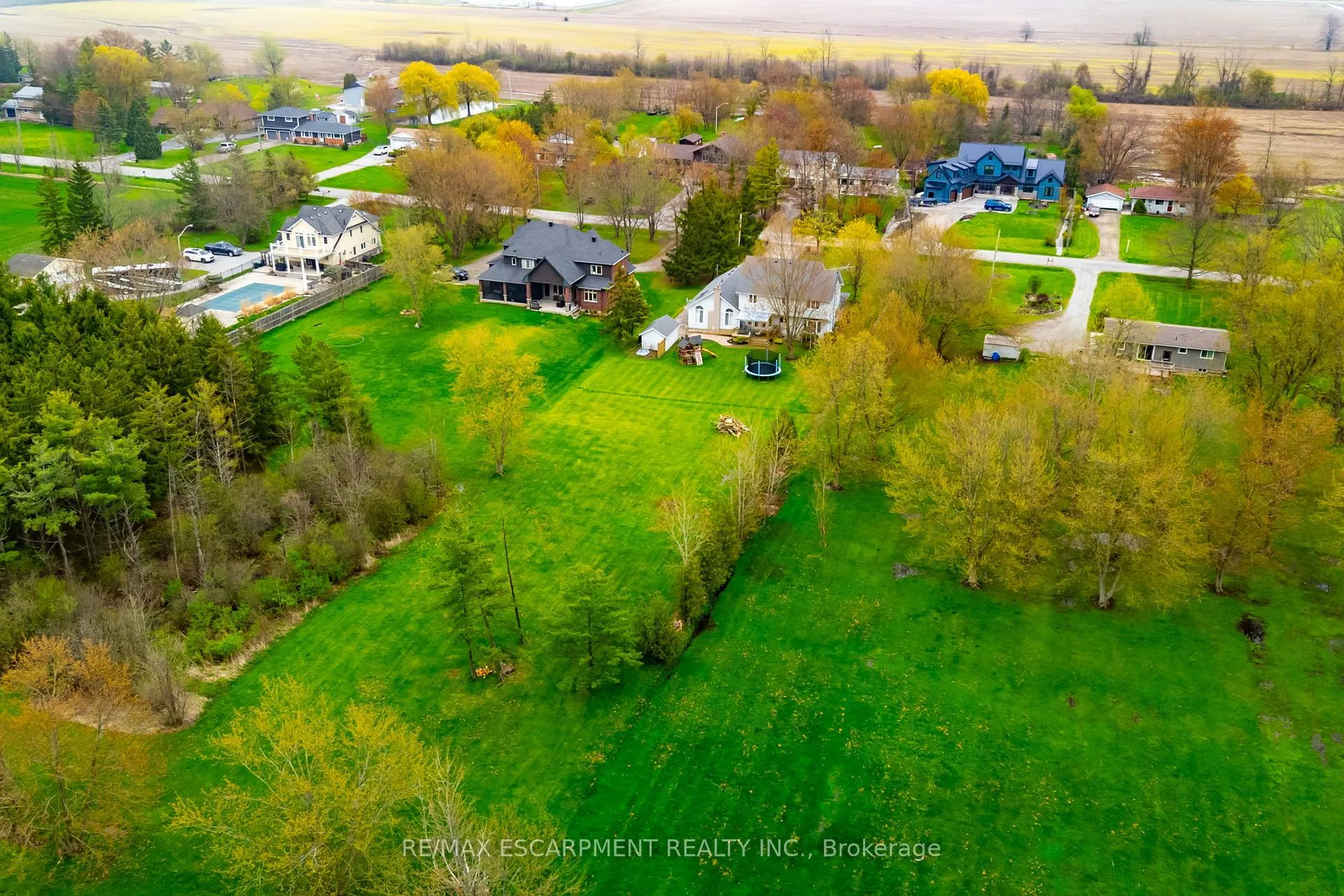 Photo 38 of 248 Hysert Road, Grimsby, Grimsby Escarpment — HOMEH