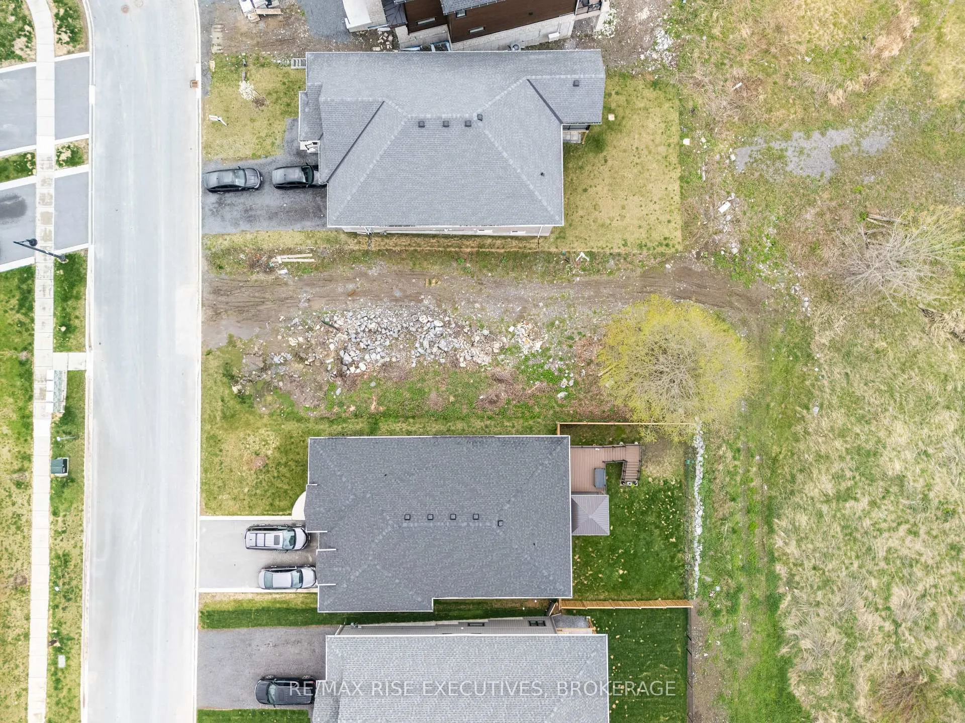 Photo 1 of 1247 Carfa Crescent, Kingston, City Northwest — HOMEH
