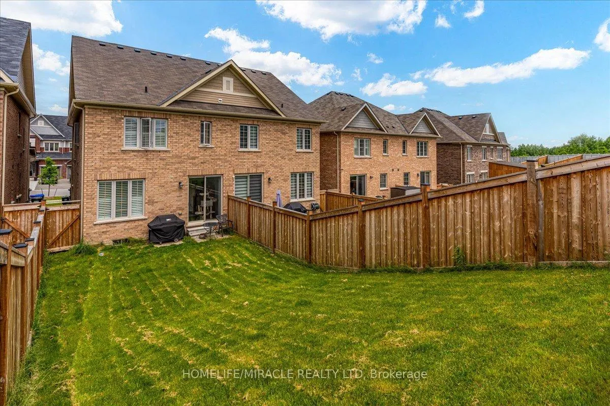 Photo 30 of 51 Casserley Crescent, New Tecumseth, Tottenham — HOMEH