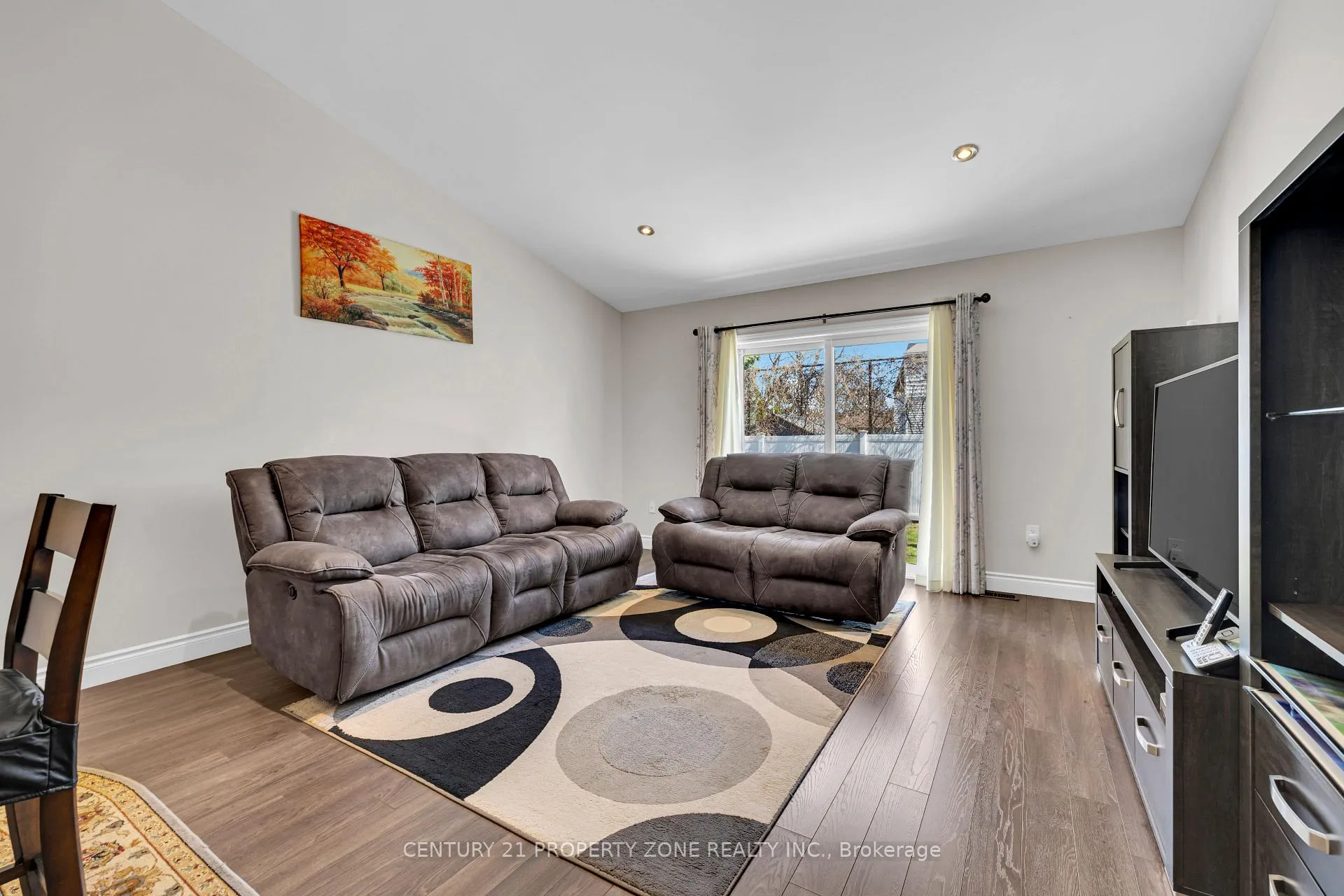 Photo 12 of 2554 Olive Road, Windsor — HOMEH