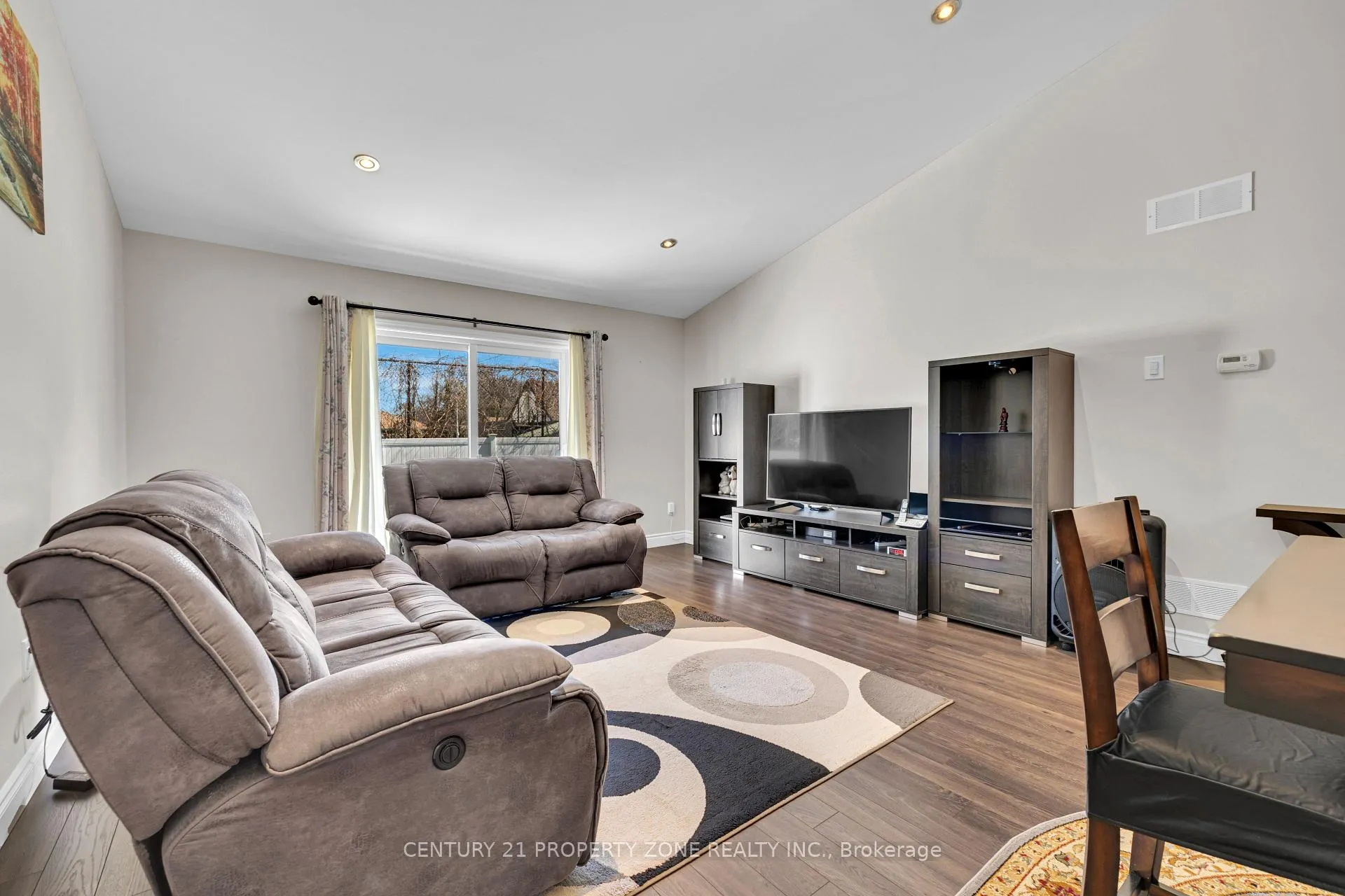 Photo 13 of 2554 Olive Road, Windsor — HOMEH