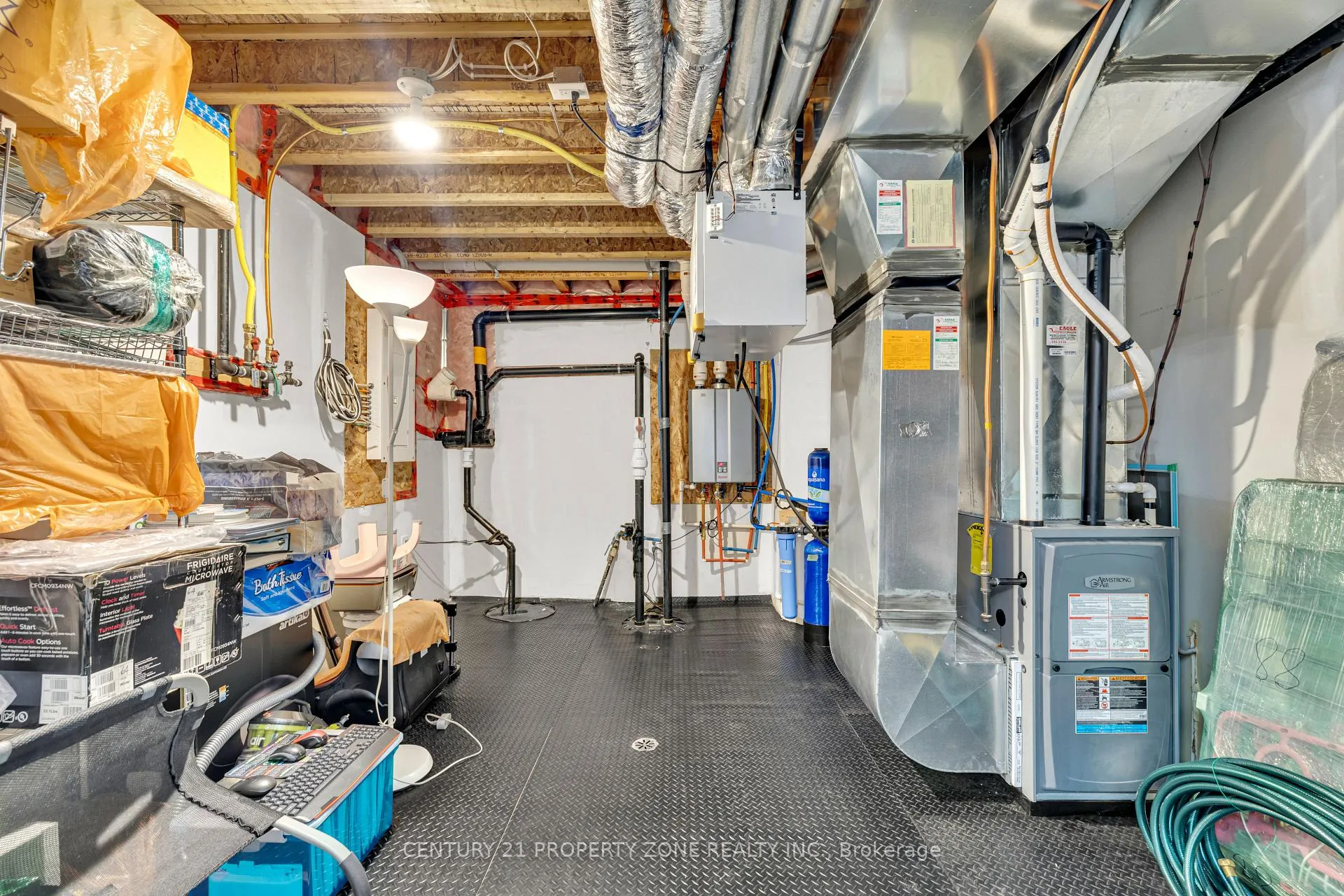 Photo 32 of 2554 Olive Road, Windsor — HOMEH