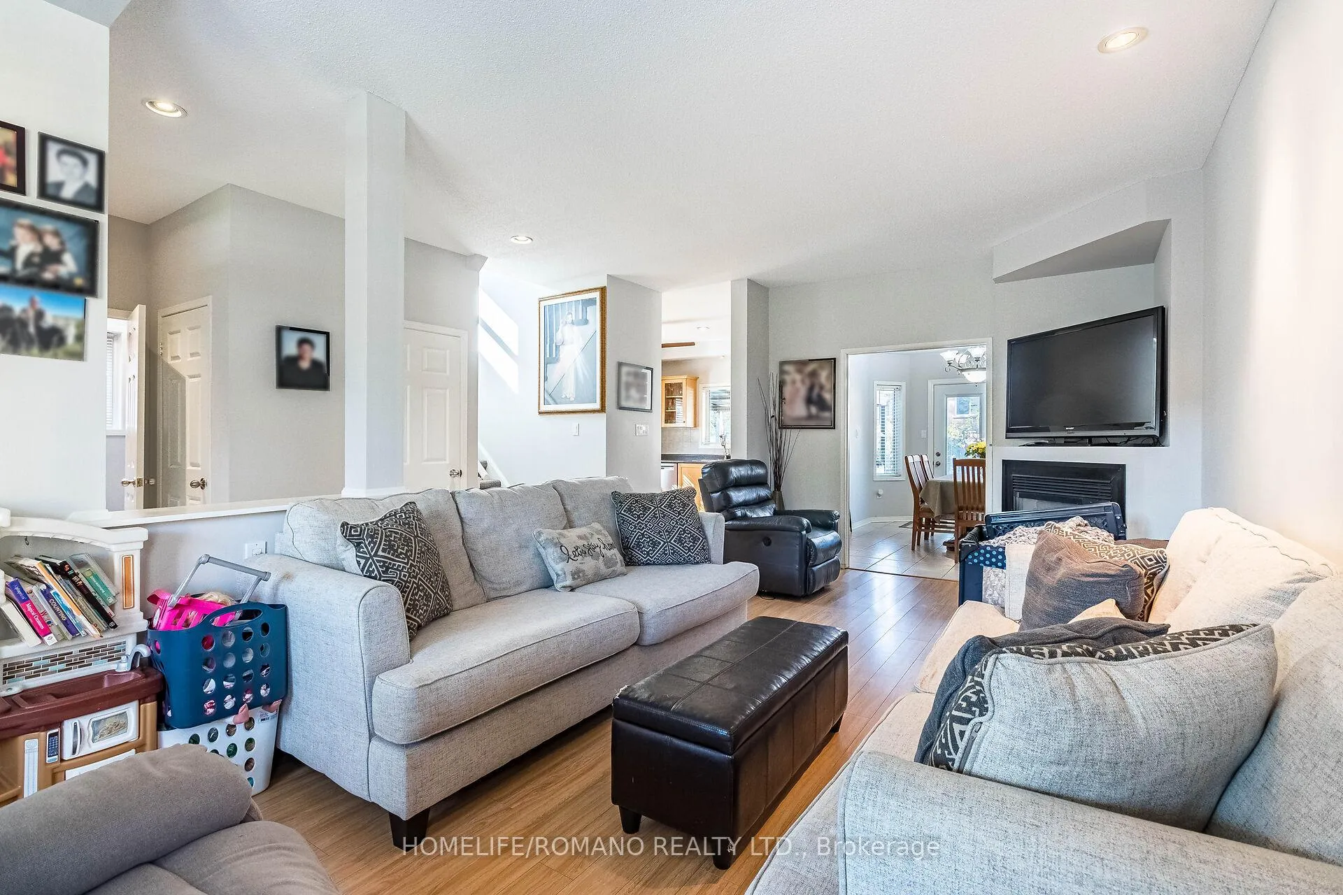Photo 7 of 1912 Mill Street, Innisfil, Alcona — HOMEH
