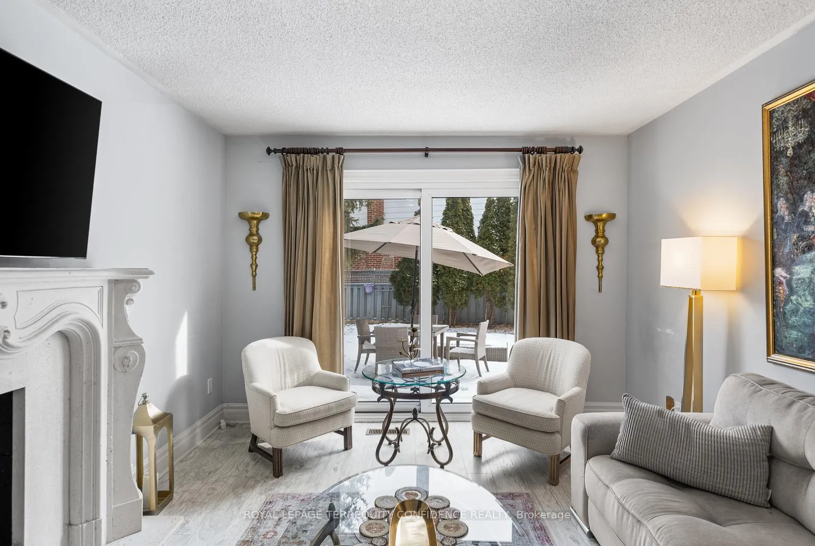 Photo 11 of 2 Ironshield Crescent, Markham, Royal Orchard — HOMEH