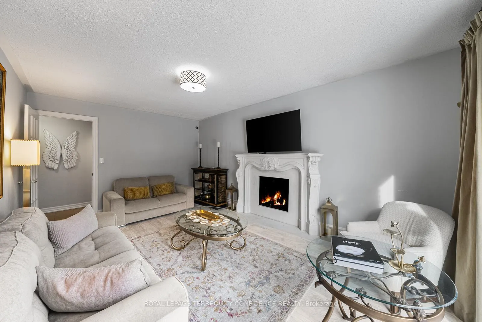 Photo 12 of 2 Ironshield Crescent, Markham, Royal Orchard — HOMEH