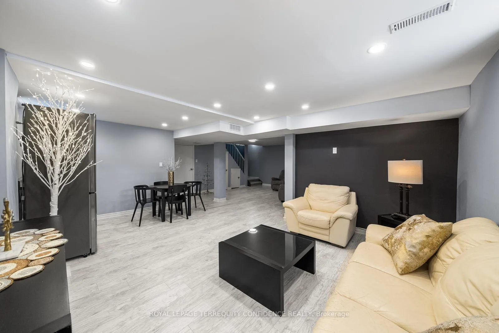 Photo 27 of 2 Ironshield Crescent, Markham, Royal Orchard — HOMEH