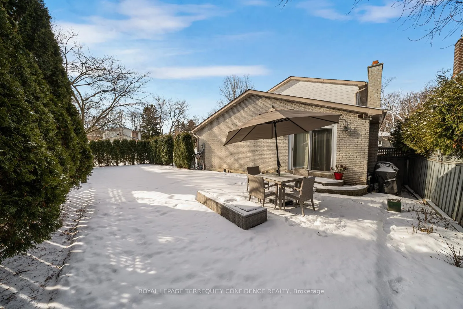 Photo 32 of 2 Ironshield Crescent, Markham, Royal Orchard — HOMEH
