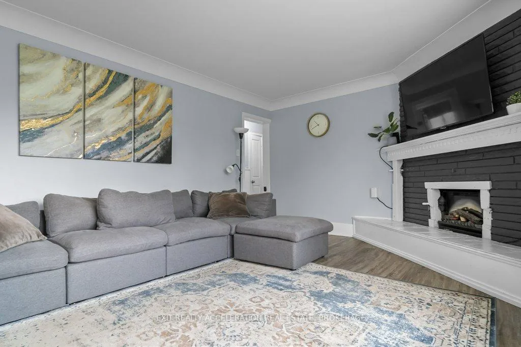 Photo 11 of 1810 Sydenham Road, Kingston, City North of 401 — HOMEH