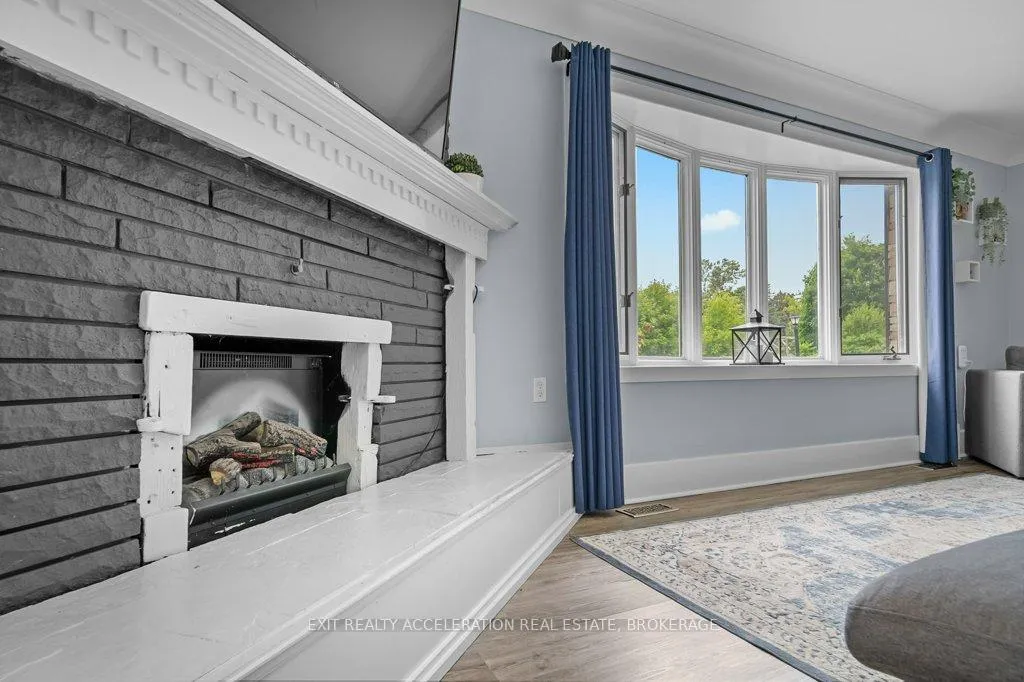 Photo 12 of 1810 Sydenham Road, Kingston, City North of 401 — HOMEH