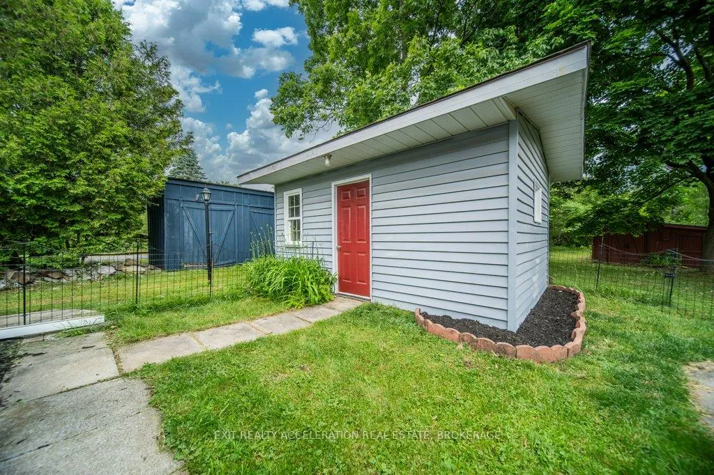 Photo 33 of 1810 Sydenham Road, Kingston, City North of 401 — HOMEH