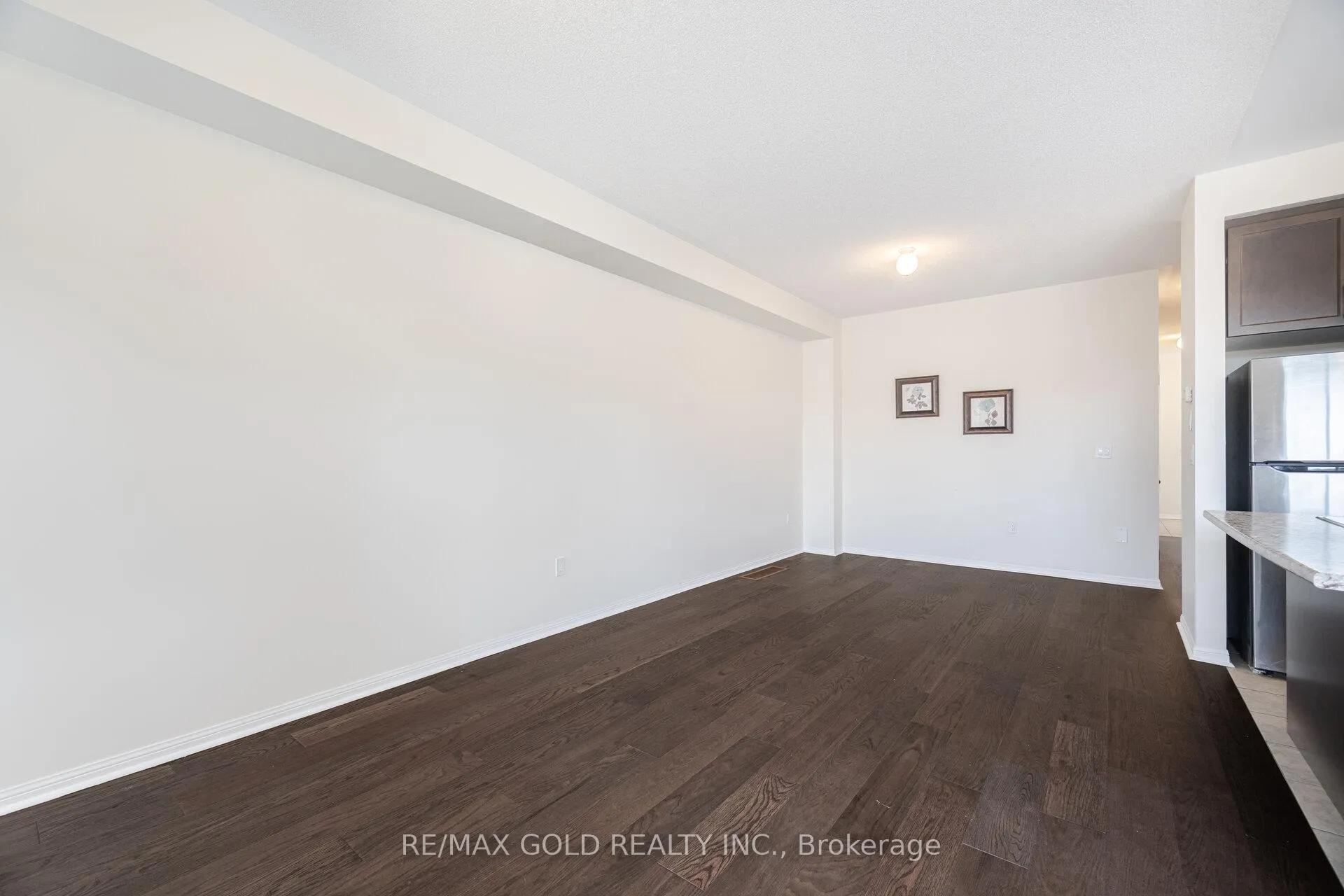 Photo 6 of 2603 Secreto Drive, Oshawa, Windfields — HOMEH