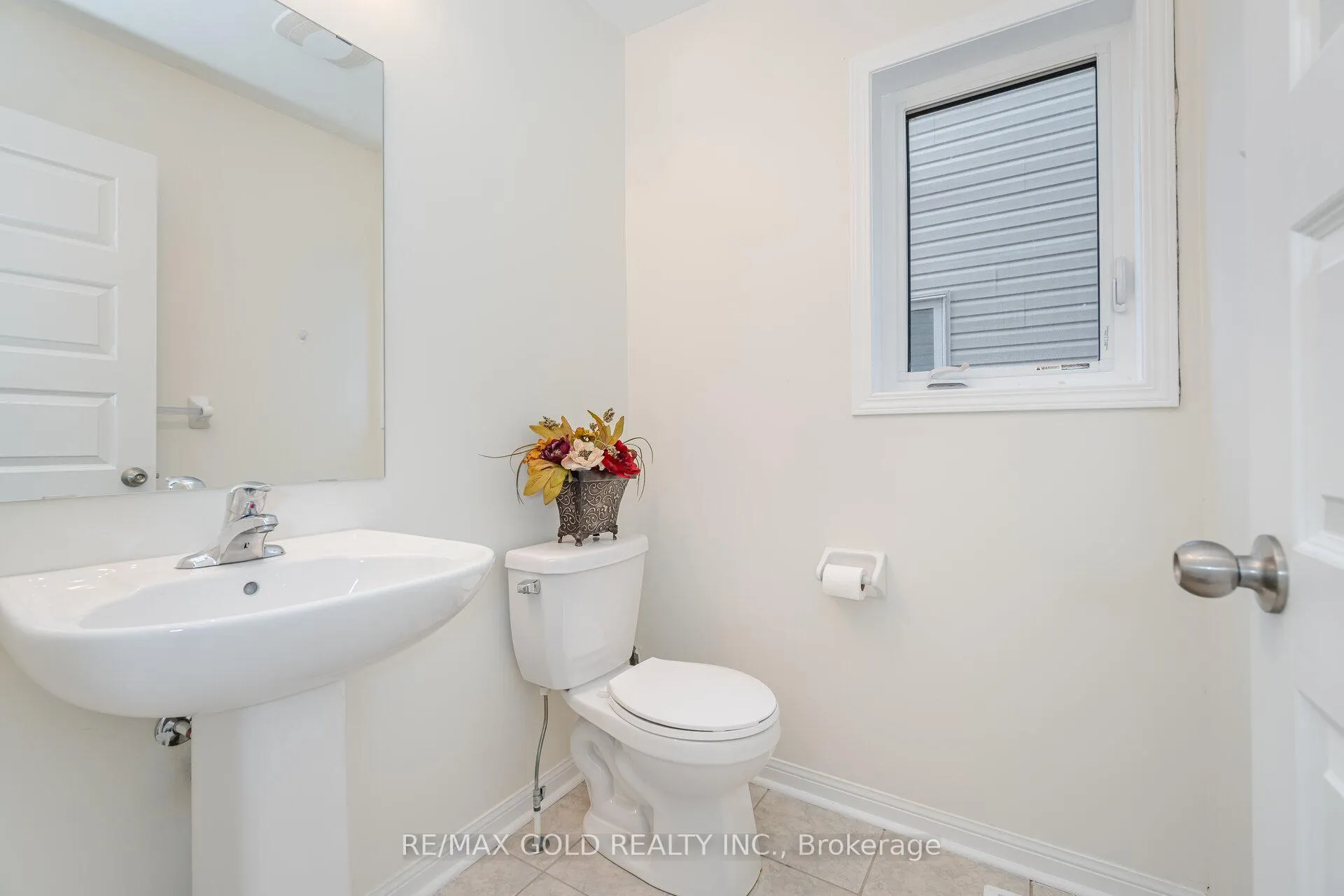 Photo 11 of 2603 Secreto Drive, Oshawa, Windfields — HOMEH